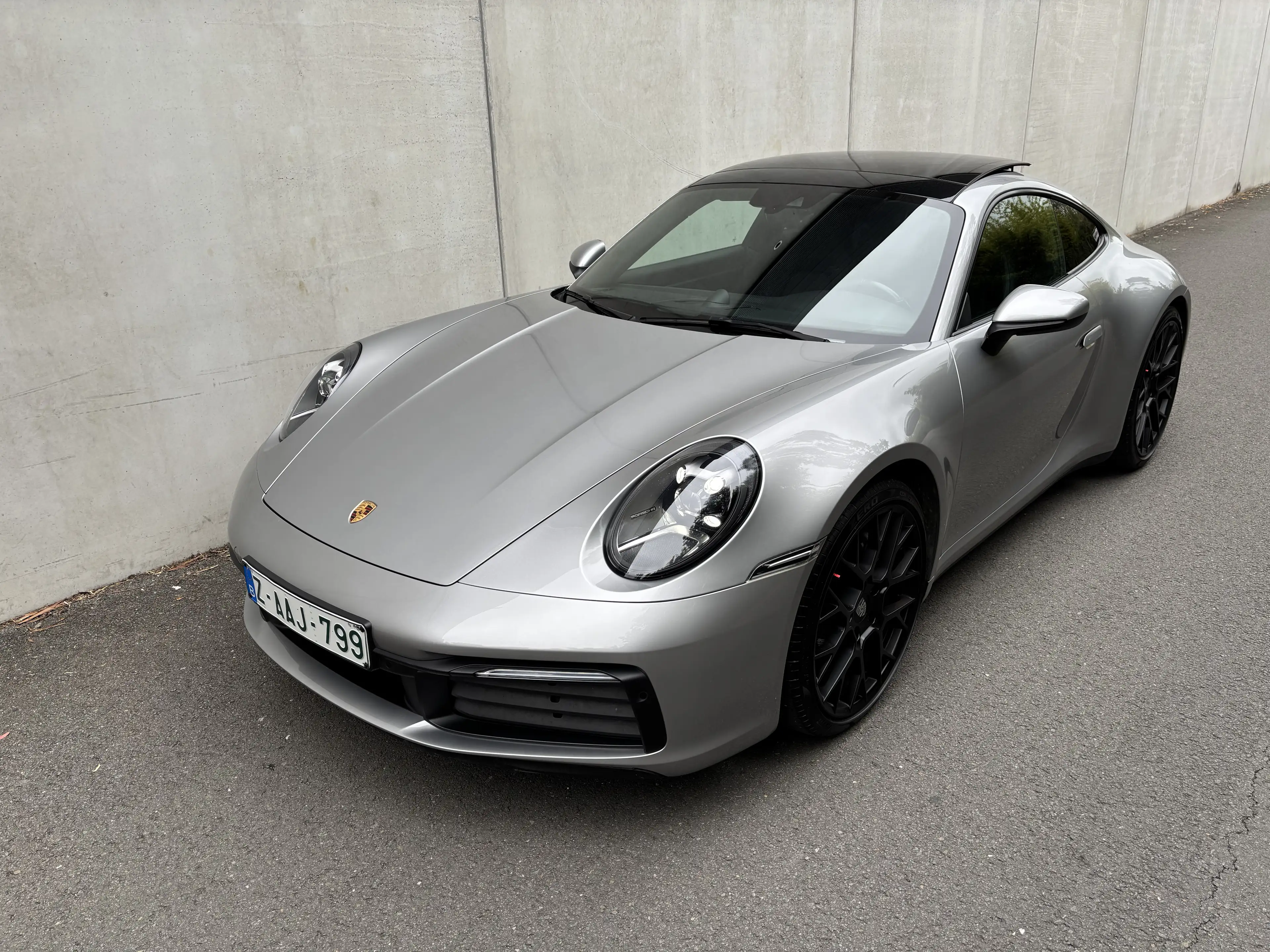 Porsche 992 (911)carrera 3.0 Turbo/Sport Exhaust/ full options — photo 3