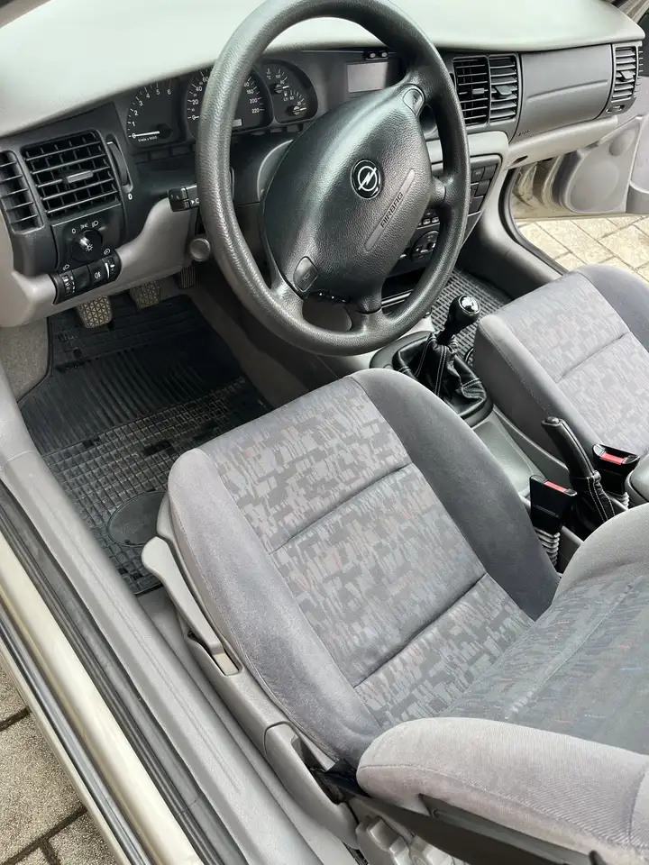 Opel Vectra b 2,0 DI 16V Ds., foto 7