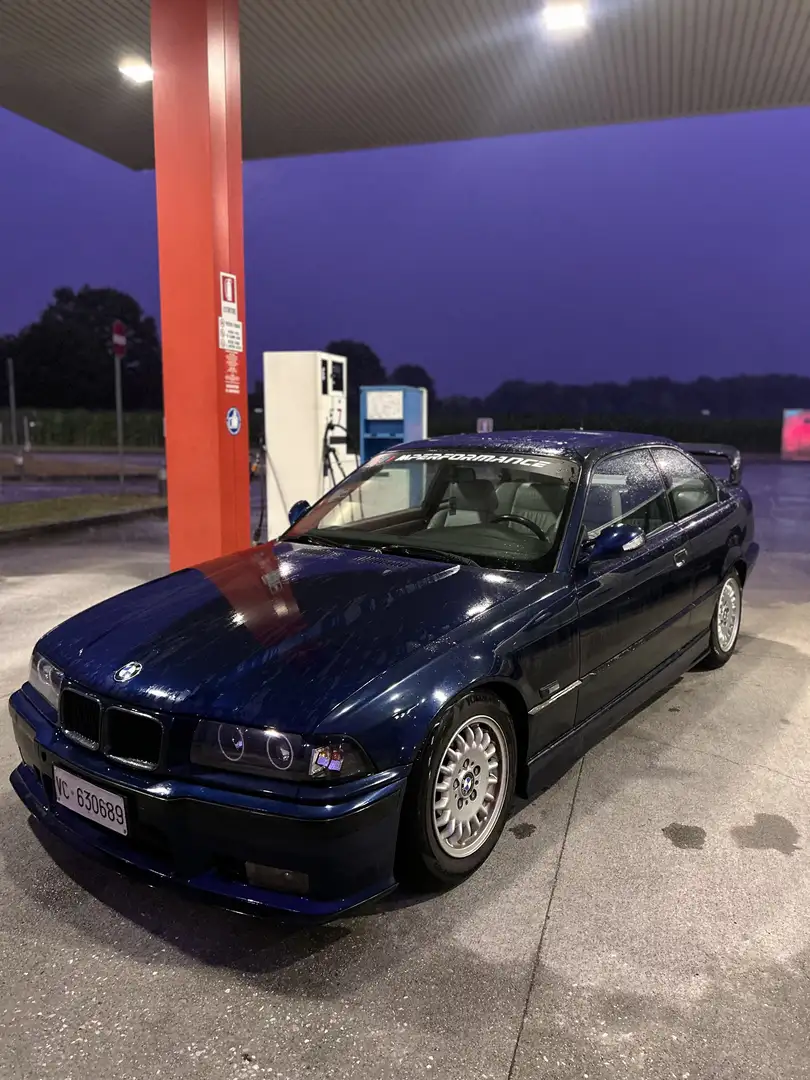 BMW 318 318i S - 1