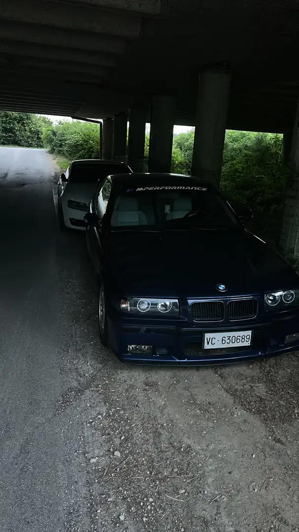 BMW 318 318i S - 2