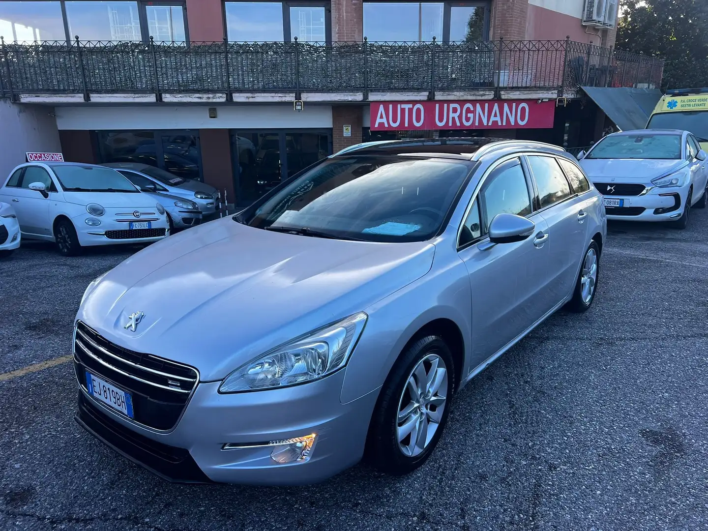 Peugeot 508 508 SW SW 1.6 e-hdi 8v Business Ciel s Plateado - 1