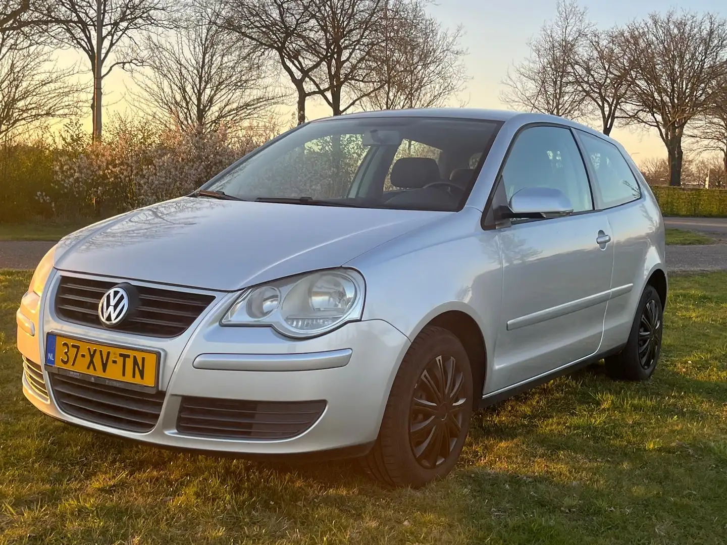Volkswagen Polo Polo 1.4-16V Optive Zilver - 1