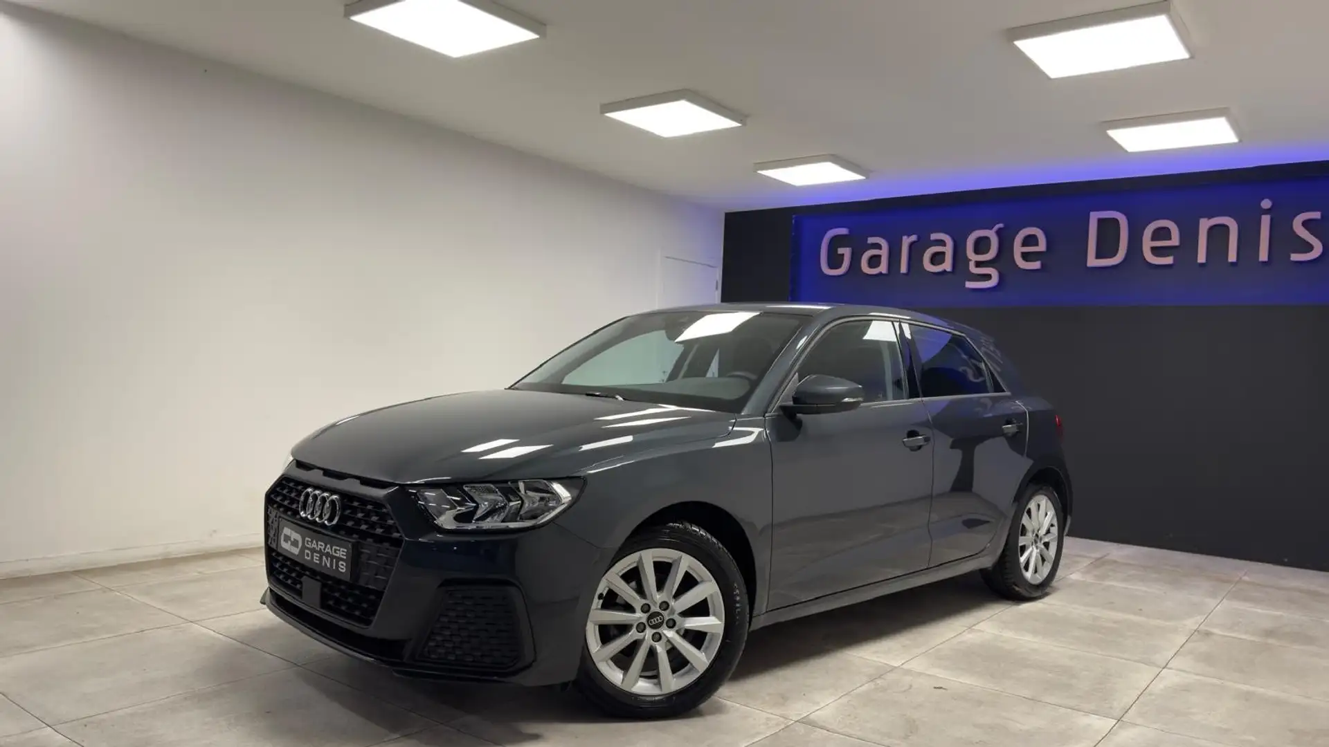 Audi A1 Sportback TFSI S tronic*BOITE-AUTO*GPS*GARANTIE Gris - 1