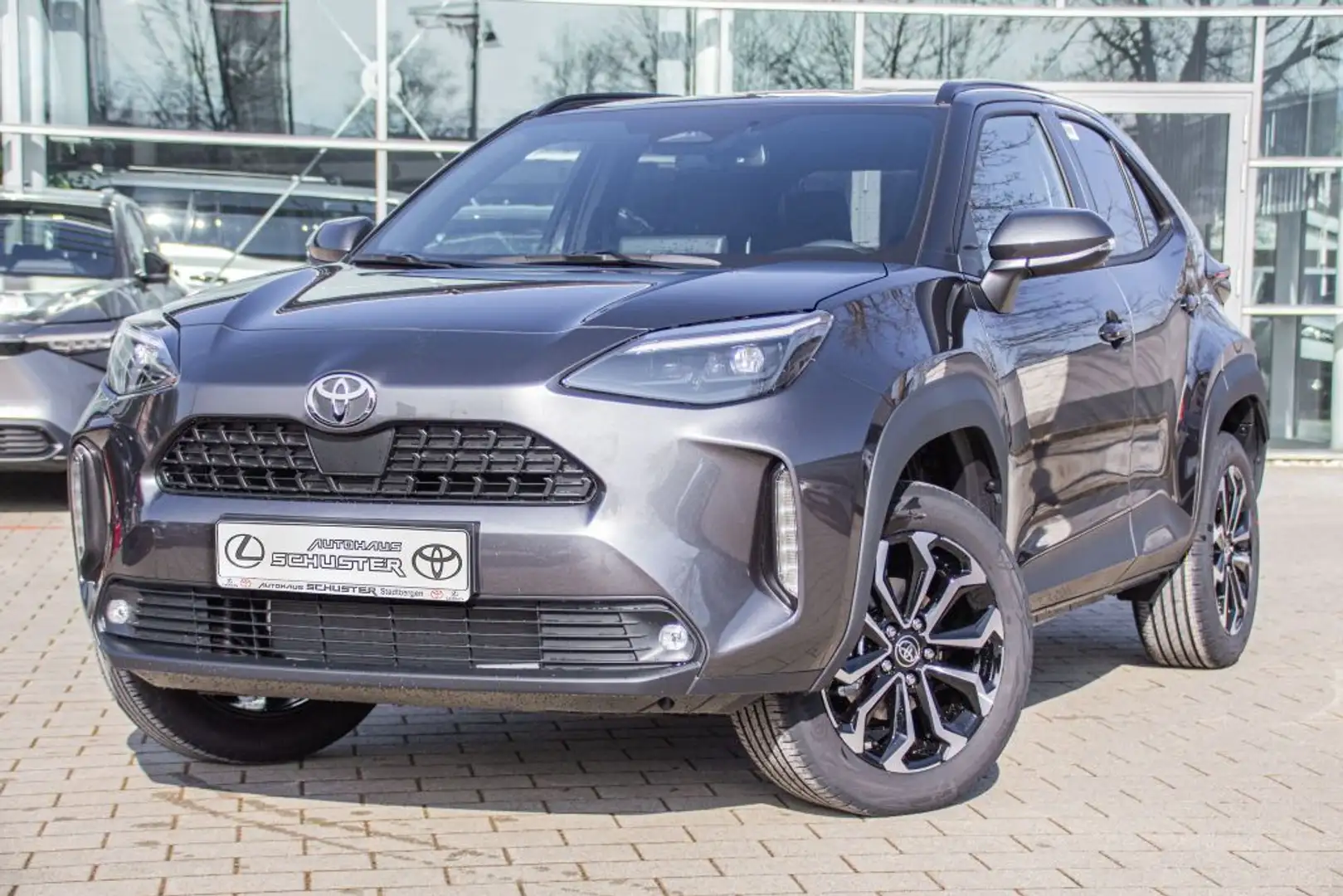 Toyota Yaris Cross Hybrid 130 1.5 VVT-i Teamplayer*Winter Paket* Grigio - 1