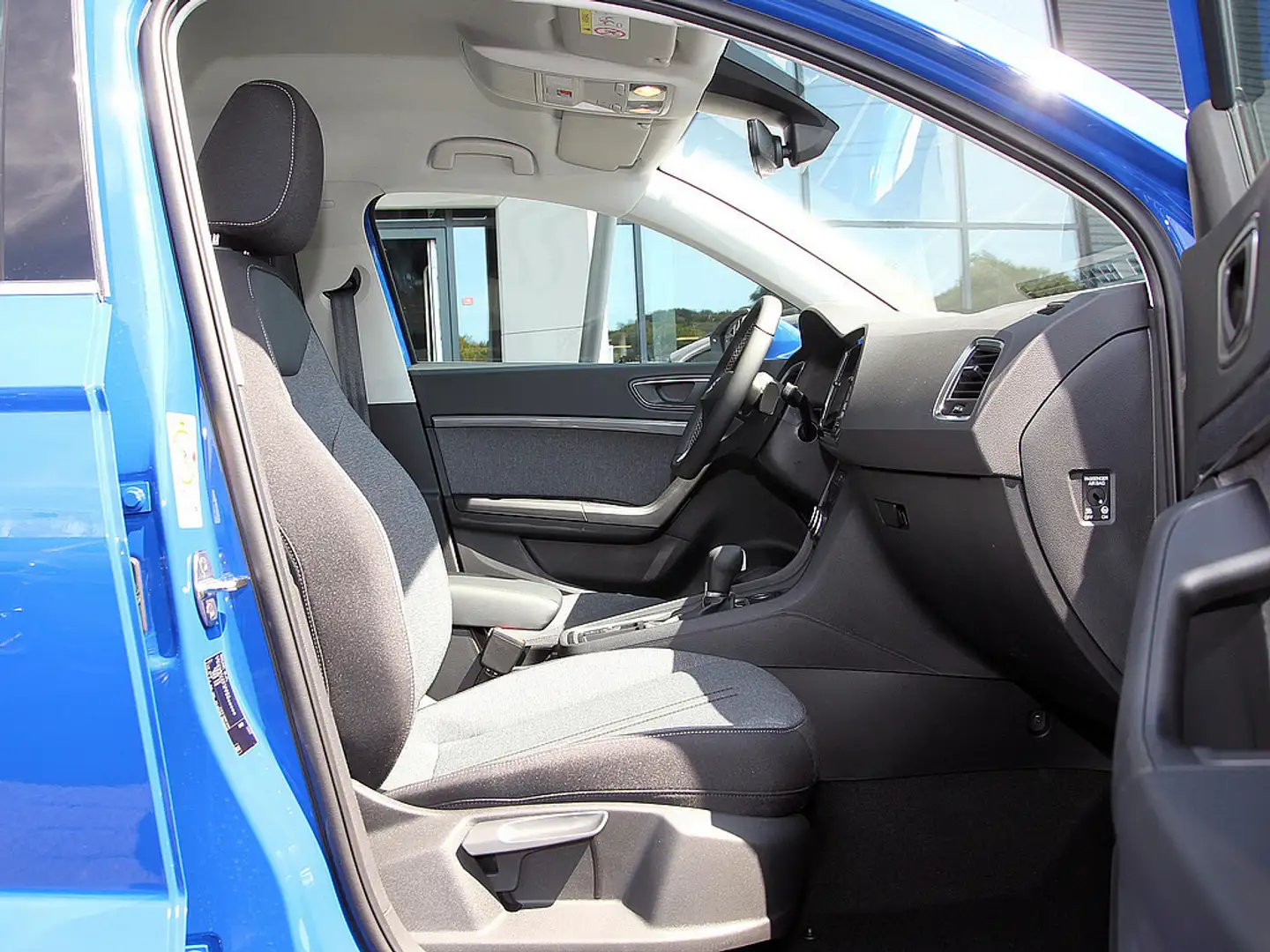 SEAT Ateca 2.0 TDI ROAD-EDITION DSG NAVI FSE LED P Blauw - 2