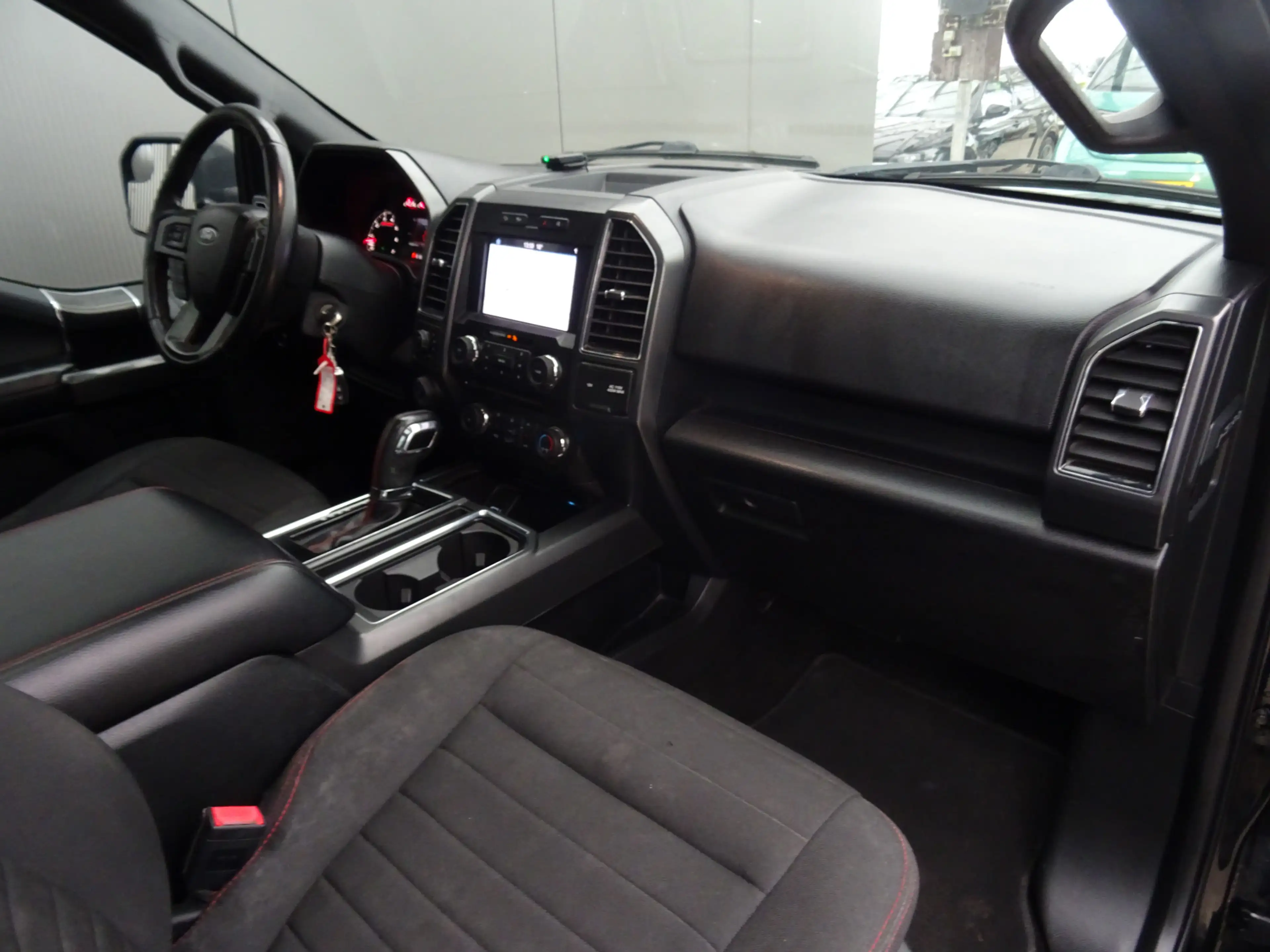 Ford F 150 USA 5.0 V8 SuperCrew * XLT * LPG * 5 PERS. !! — photo 4