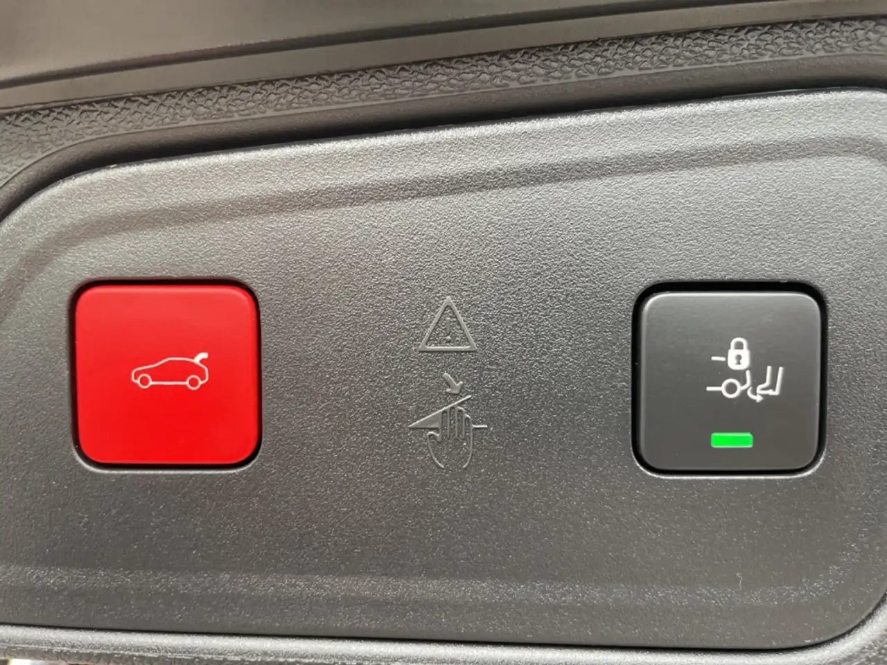 Peugeot 3008 Allure Pack PT 130 EAT8 Navi Digitales Cockpit LED, миниатюра 20