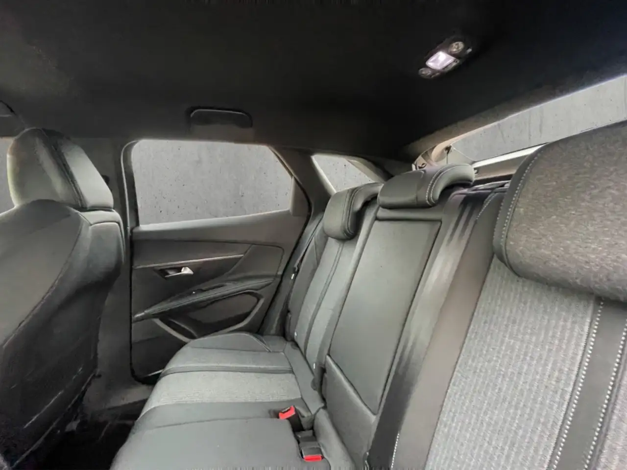 Peugeot 3008 Allure Pack PT 130 EAT8 Navi Digitales Cockpit LED, миниатюра 8
