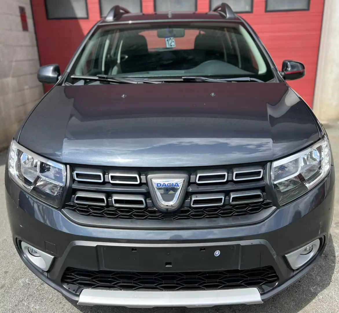 Dacia Sandero Stepway 0.9 TCe Techroad +CAR-PASS+CAMÉRA+CLIM Gris - 2