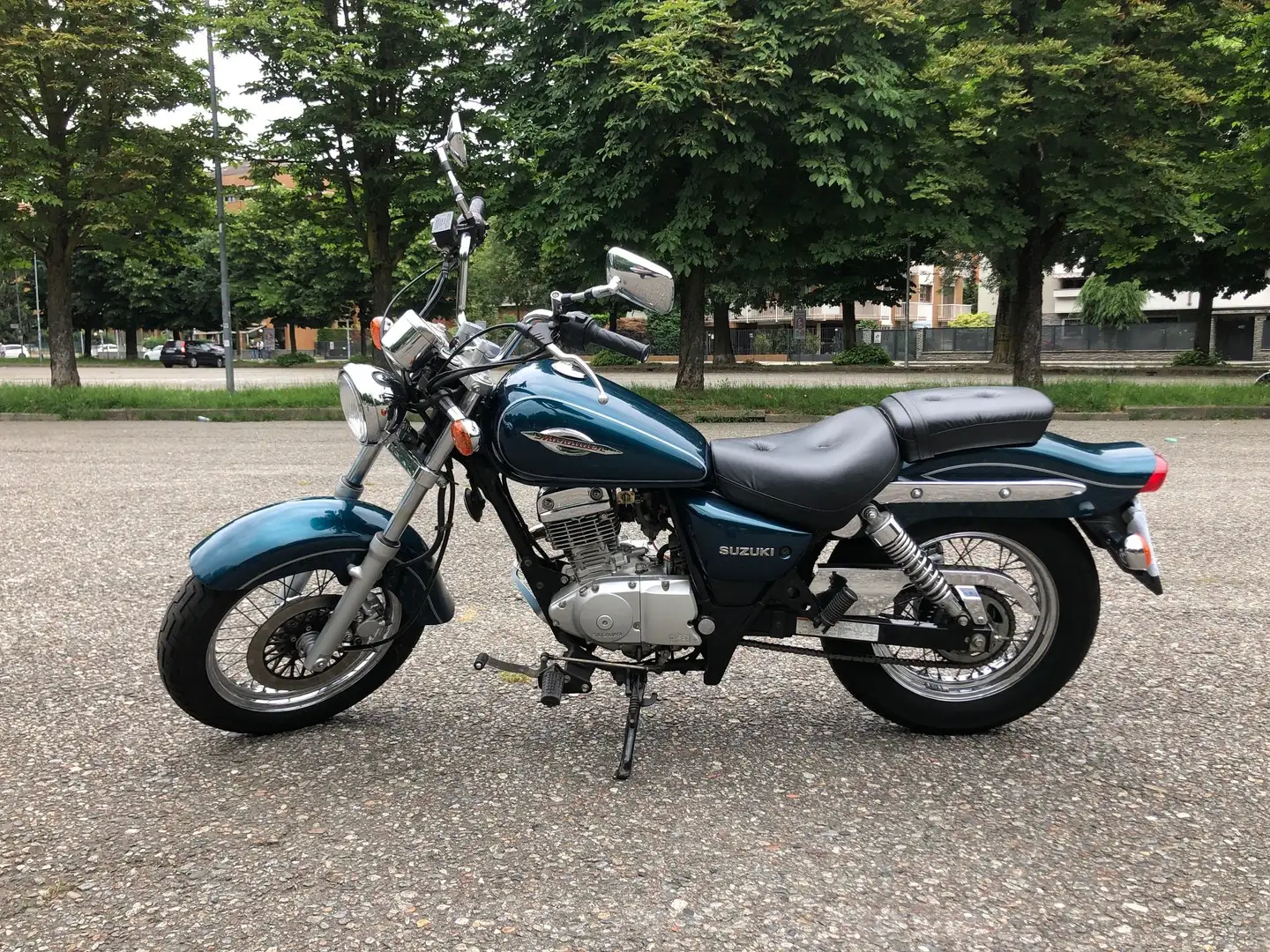 Suzuki GZ 125 GZ MARAUDER 125 custom cruiser Grün - 2