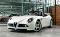 Alfa Romeo 8C Spider 1 of 500 I Carbon I 1. Hand I 3084 km Weiß - thumbnail 18