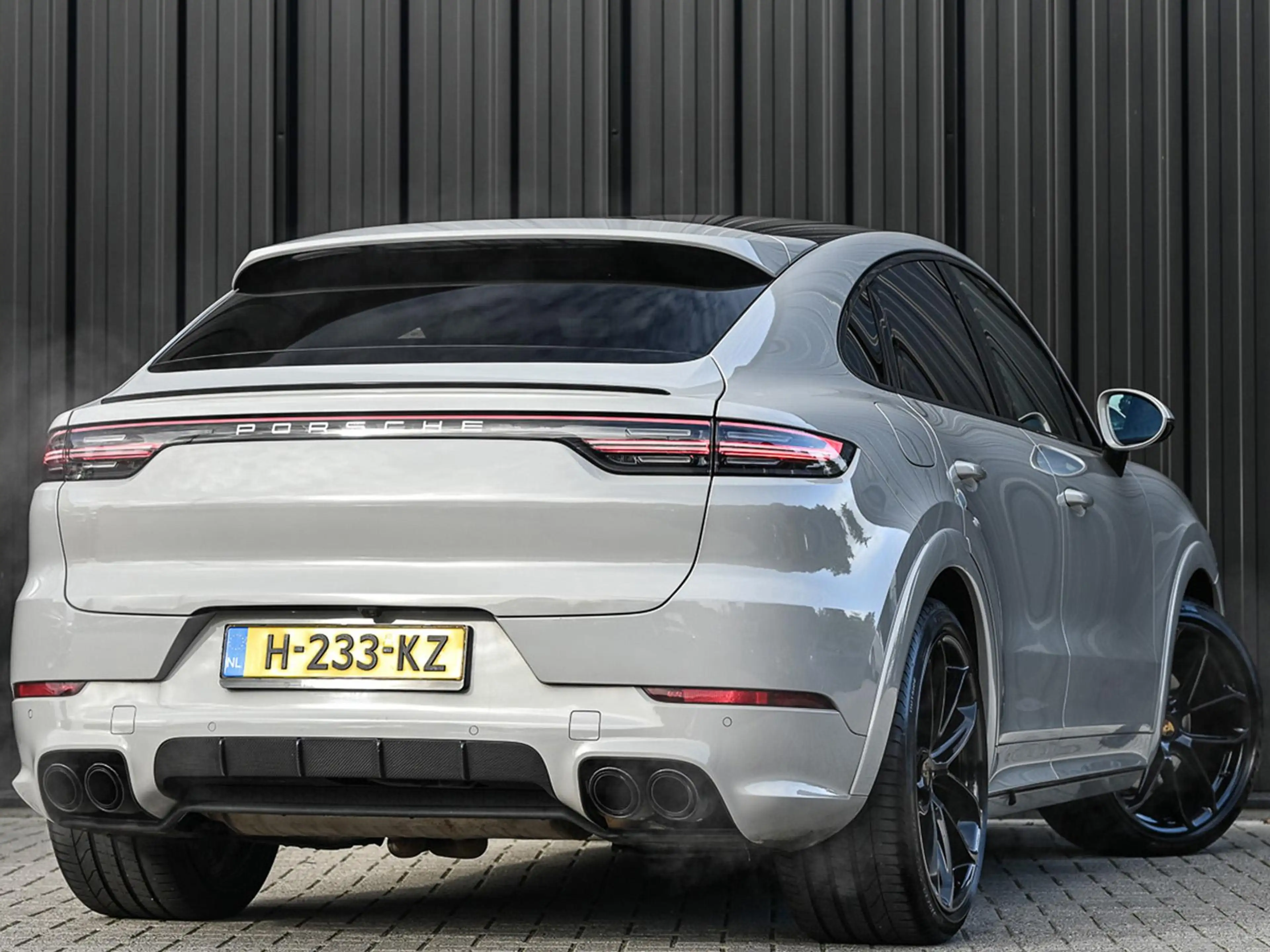Porsche Cayenne Coupé 3.0 E-Hybrid | Sport Design | NL-Auto | Carb — photo 10
