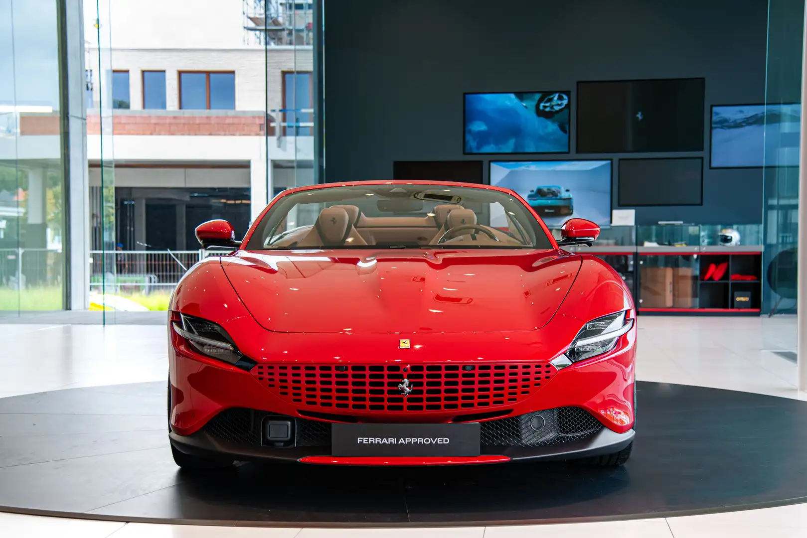 Ferrari Roma Roma Spider | VAT-car Rood - 2
