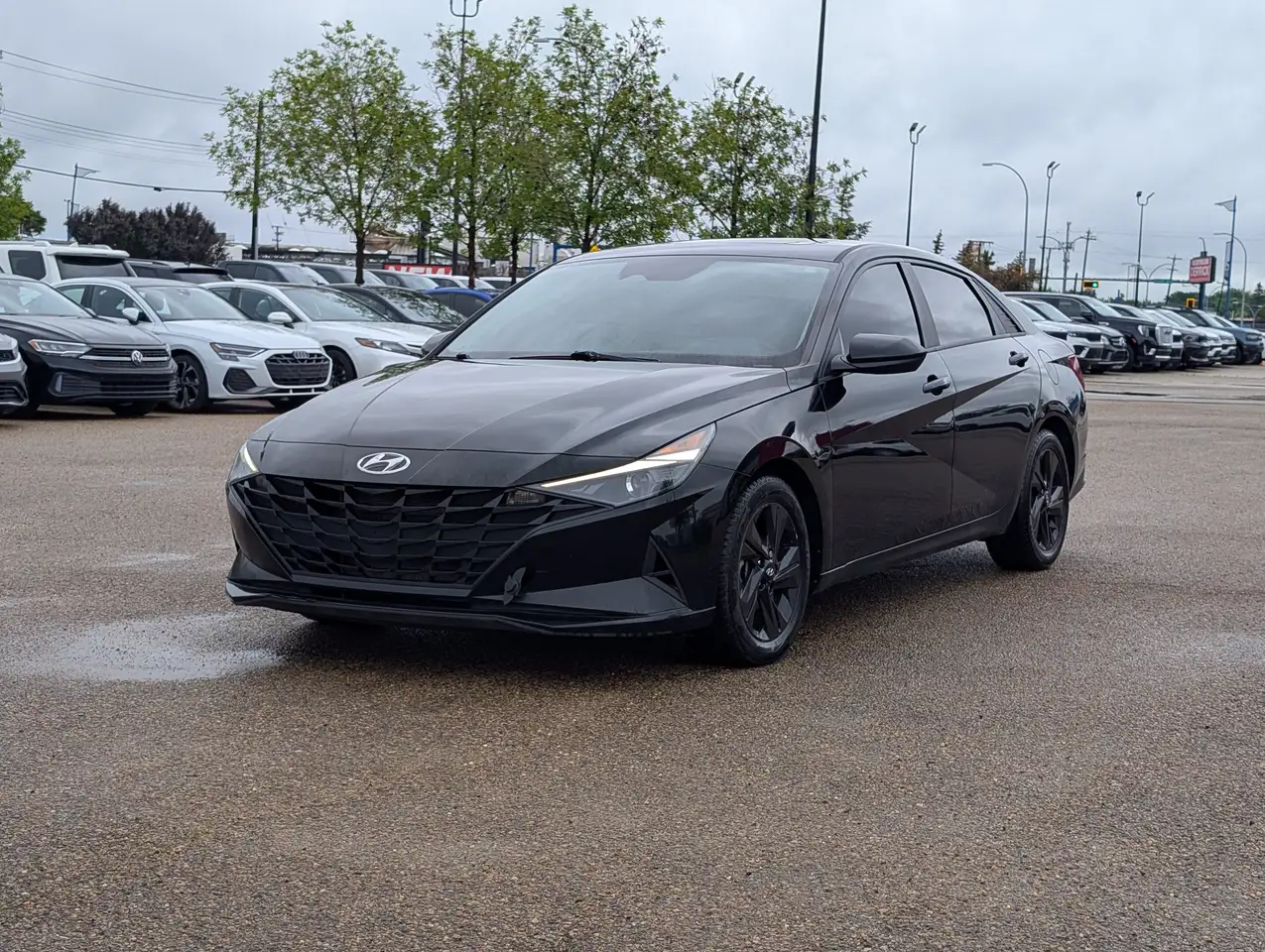 Hyundai ELANTRA снимка Hyundai ELANTRA