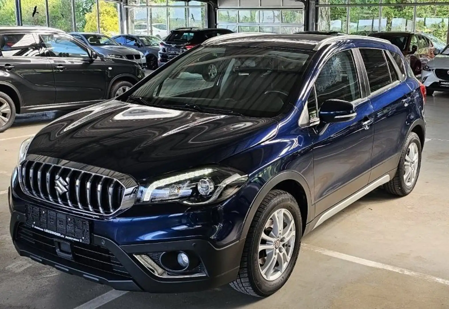 Suzuki SX4 S-Cross 1.4 Boosterjet Allgrip Comfort S+W CAM NAVI Bleu - 1