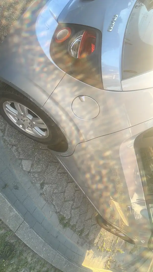 Chevrolet Aveo hatchback 1.4i LTZ - 2