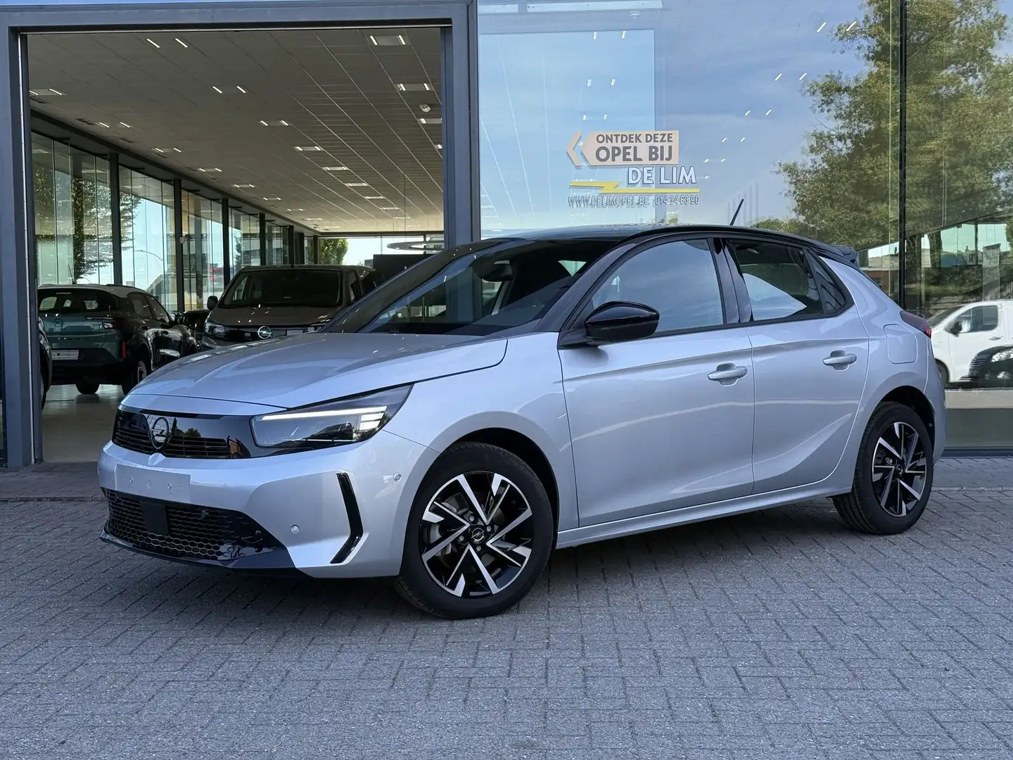 Opel Corsa GS 1.2T Hybrid *CarPlay*Camera*Adaptive Cruise* Zilver - 1