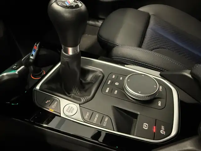 BMW 1 Series view 20