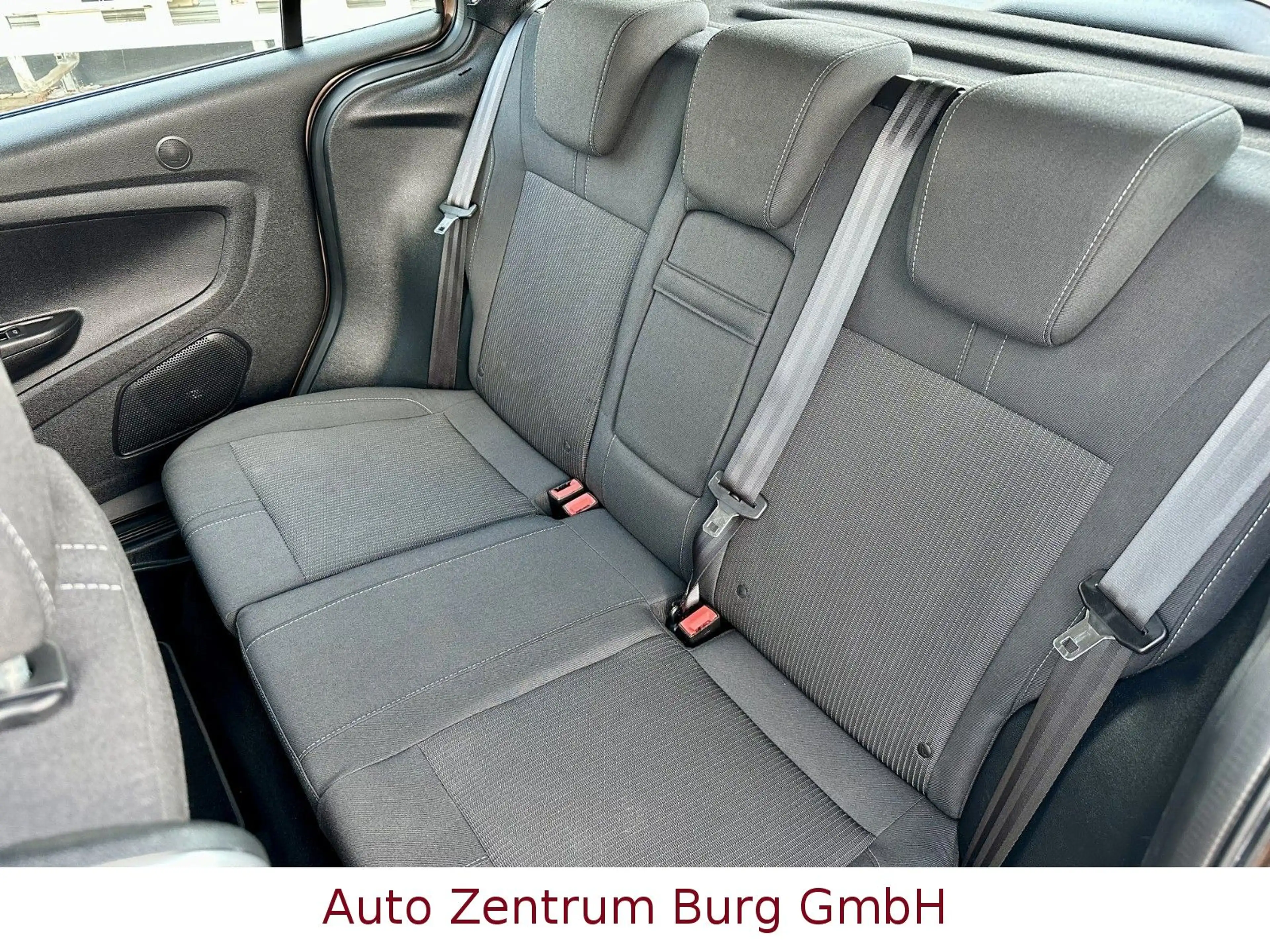 Ford B-Max B-MAX 1.0 Titanium Klima EFH ZV BT 4-Season — photo 12
