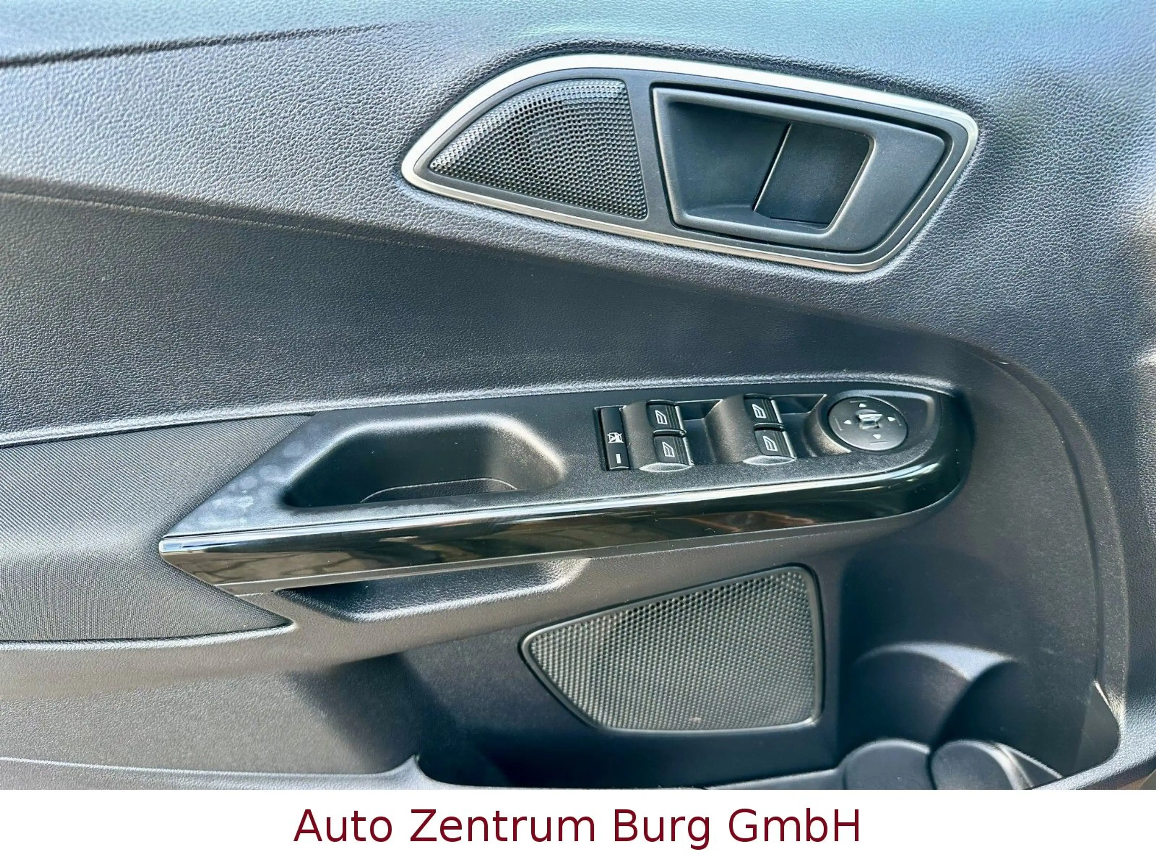 Ford B-Max B-MAX 1.0 Titanium Klima EFH ZV BT 4-Season — photo 14