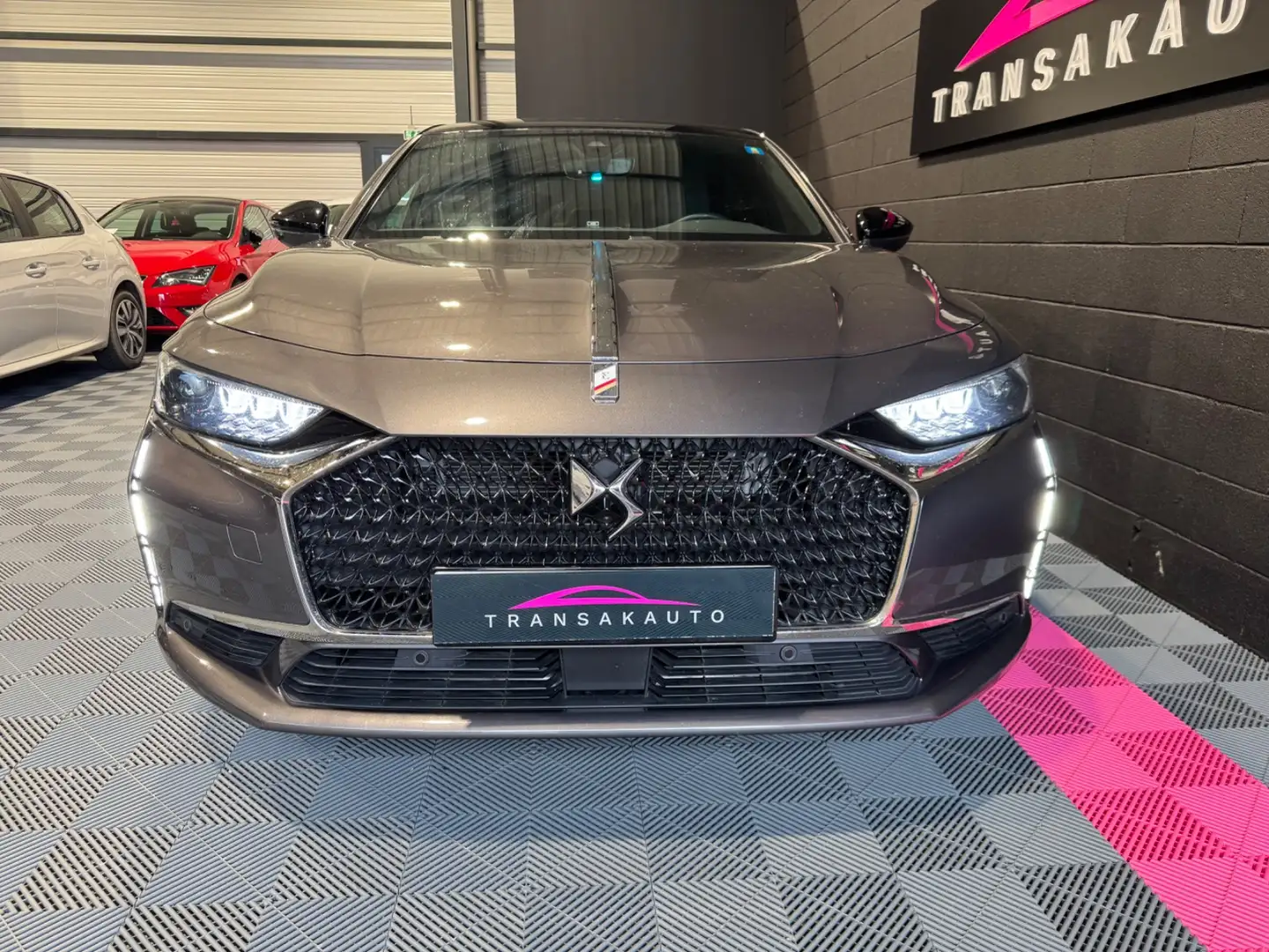 DS Automobiles DS 9 DS 9 Hybride E-Tense 250 Rivoli + Grau - 2