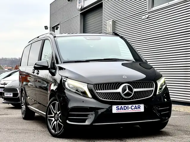 Mercedes-Benz V 300 d 4-Matic 240cv LONG - AMG LINE EDITION