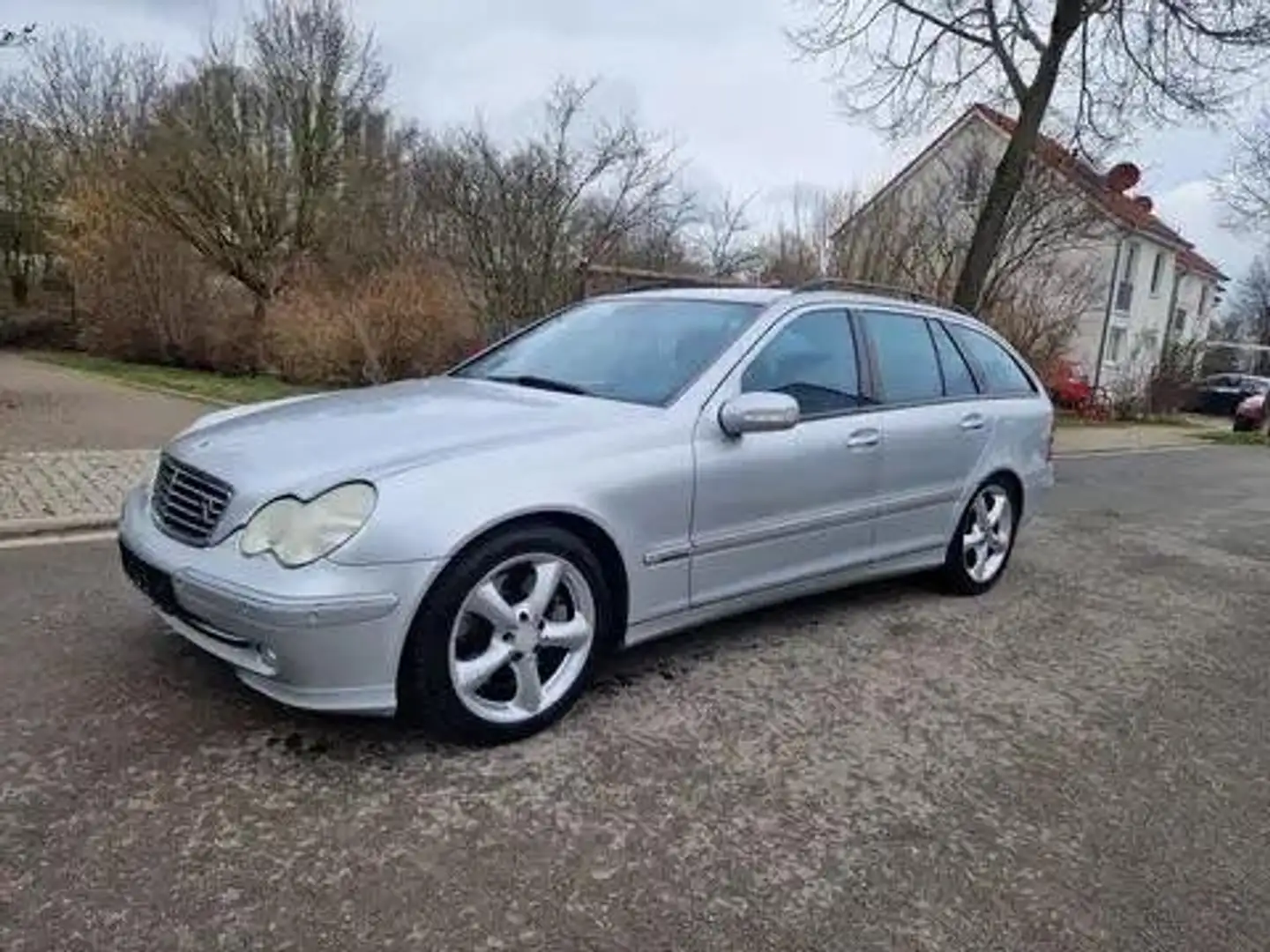 Mercedes-Benz C 220 C 220 T CDI Avangarde,Automatik,AHK,Klima,TÜV, Silber - 2