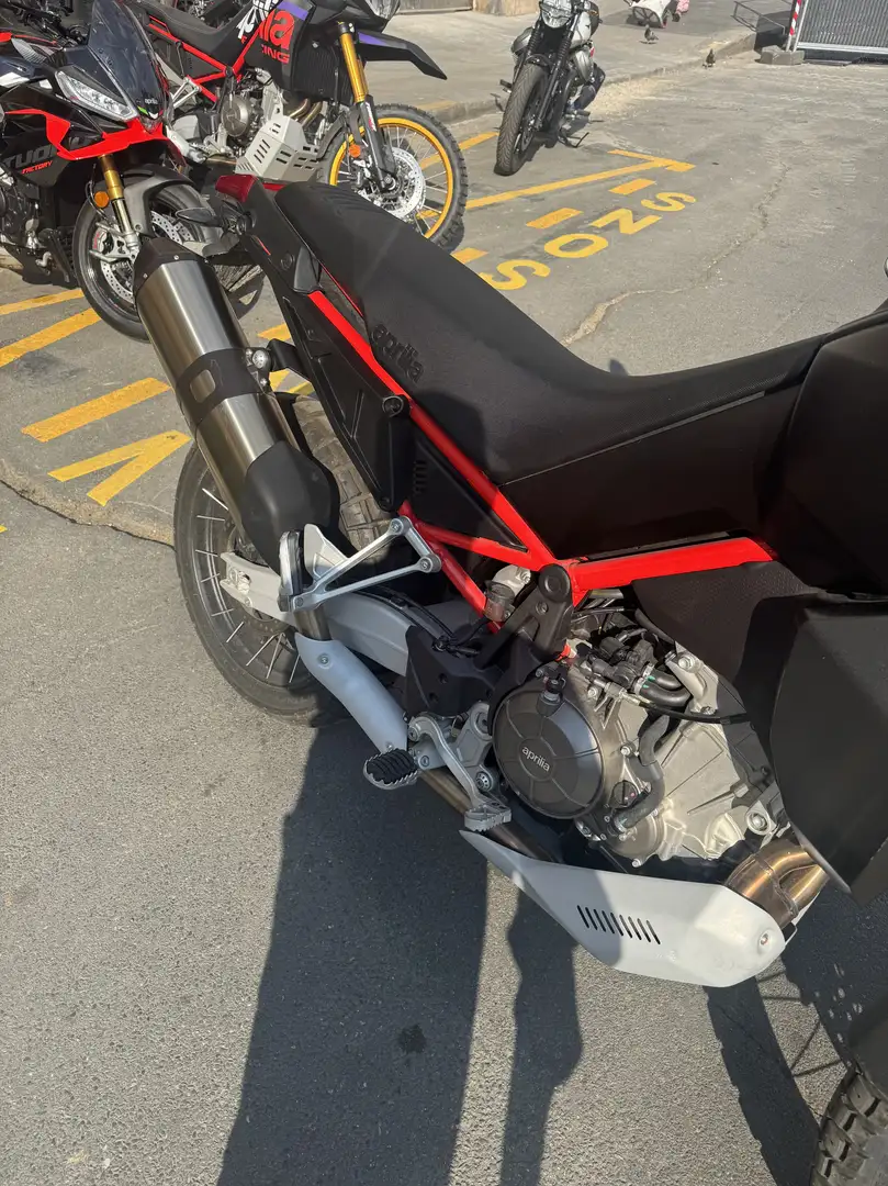 Aprilia Tuareg Noir - 2