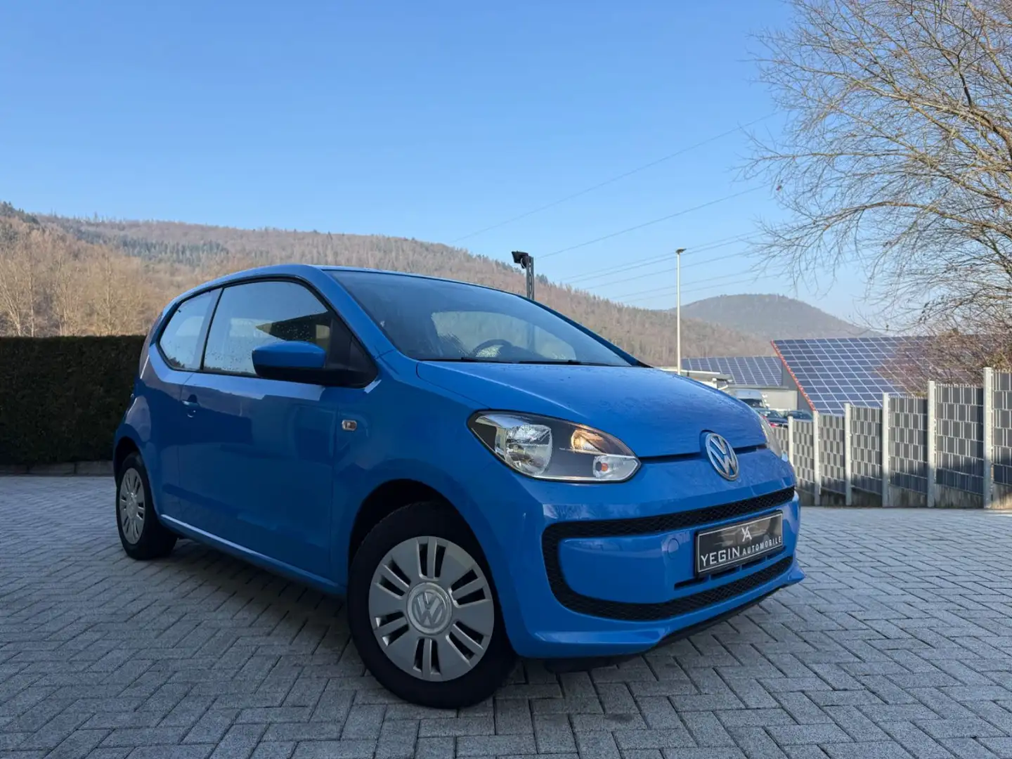 Volkswagen up! 1.0 move up! 55kw 1.Hand Blau - 1