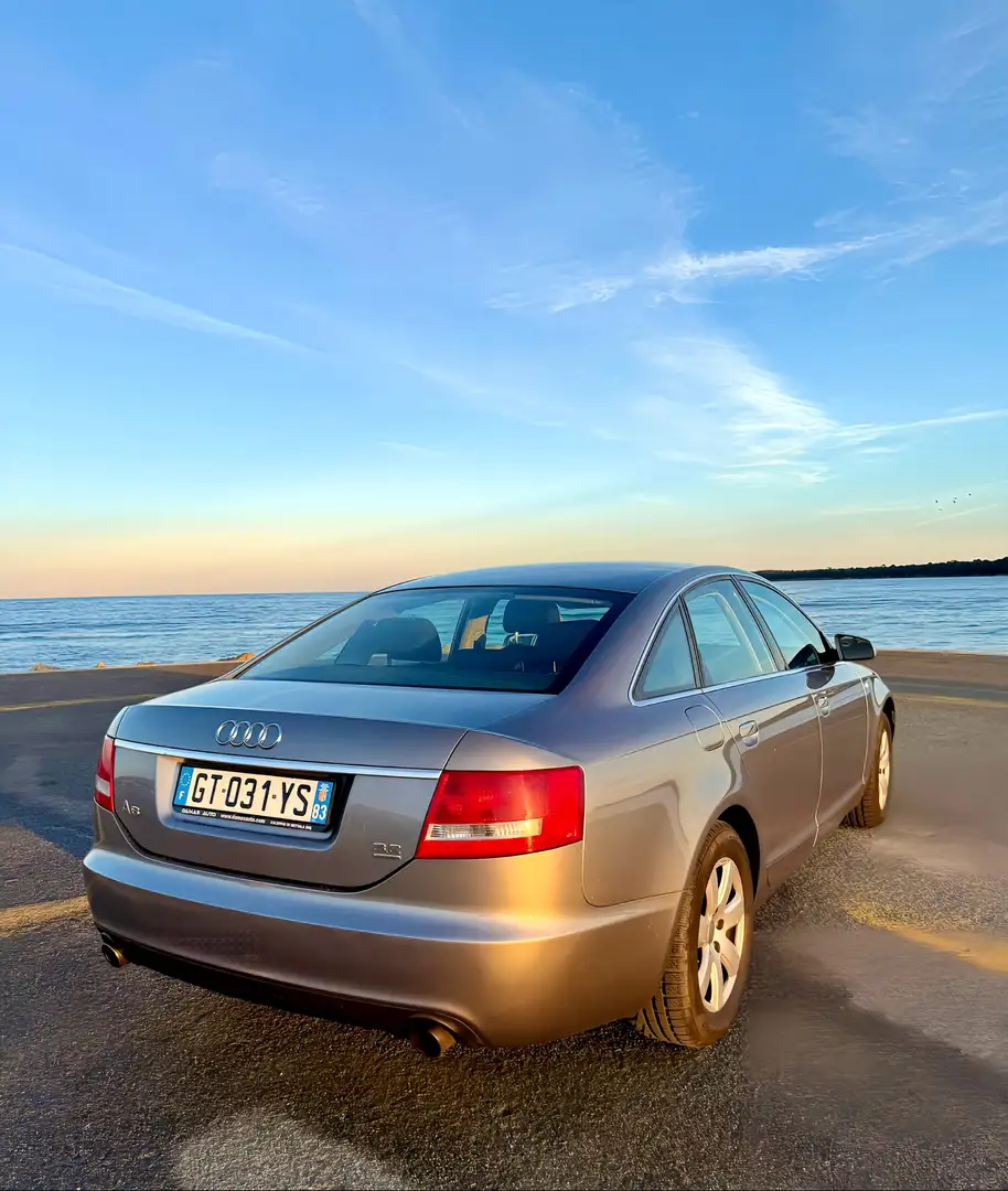 Audi A6 3.2L V6 Pack Plus Quattro Gris - 2