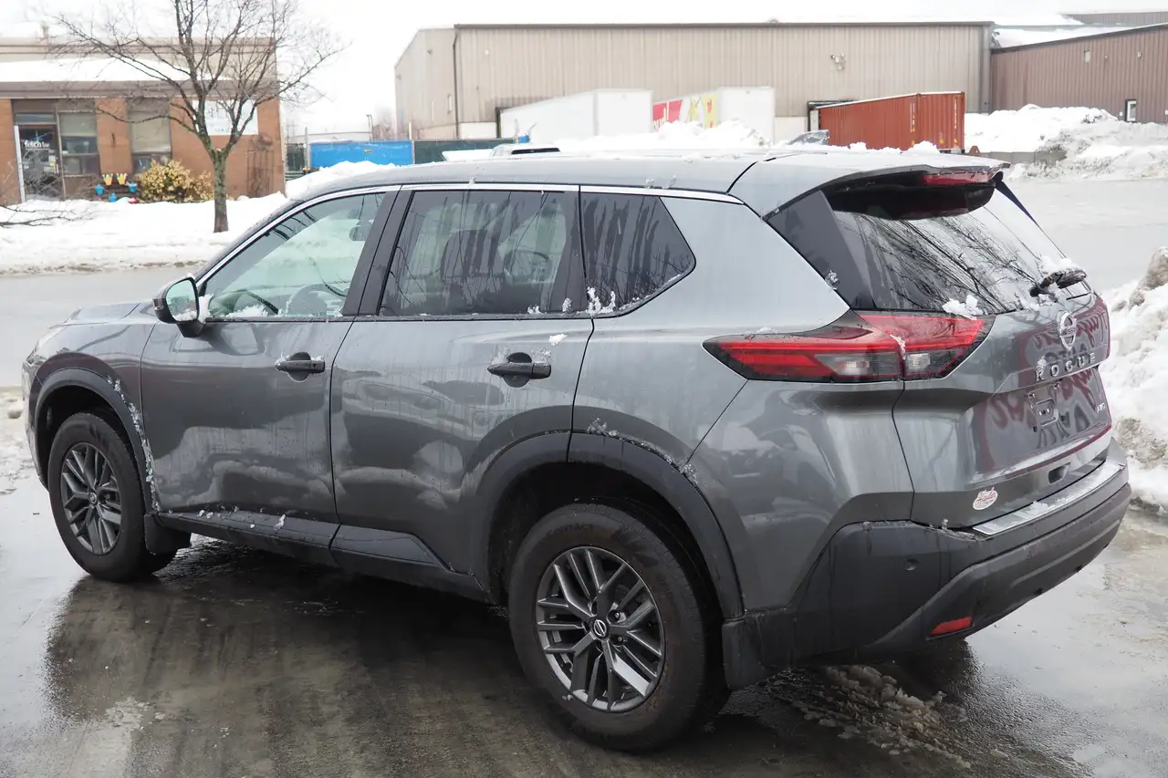 Nissan Rogue снимка Nissan Rogue