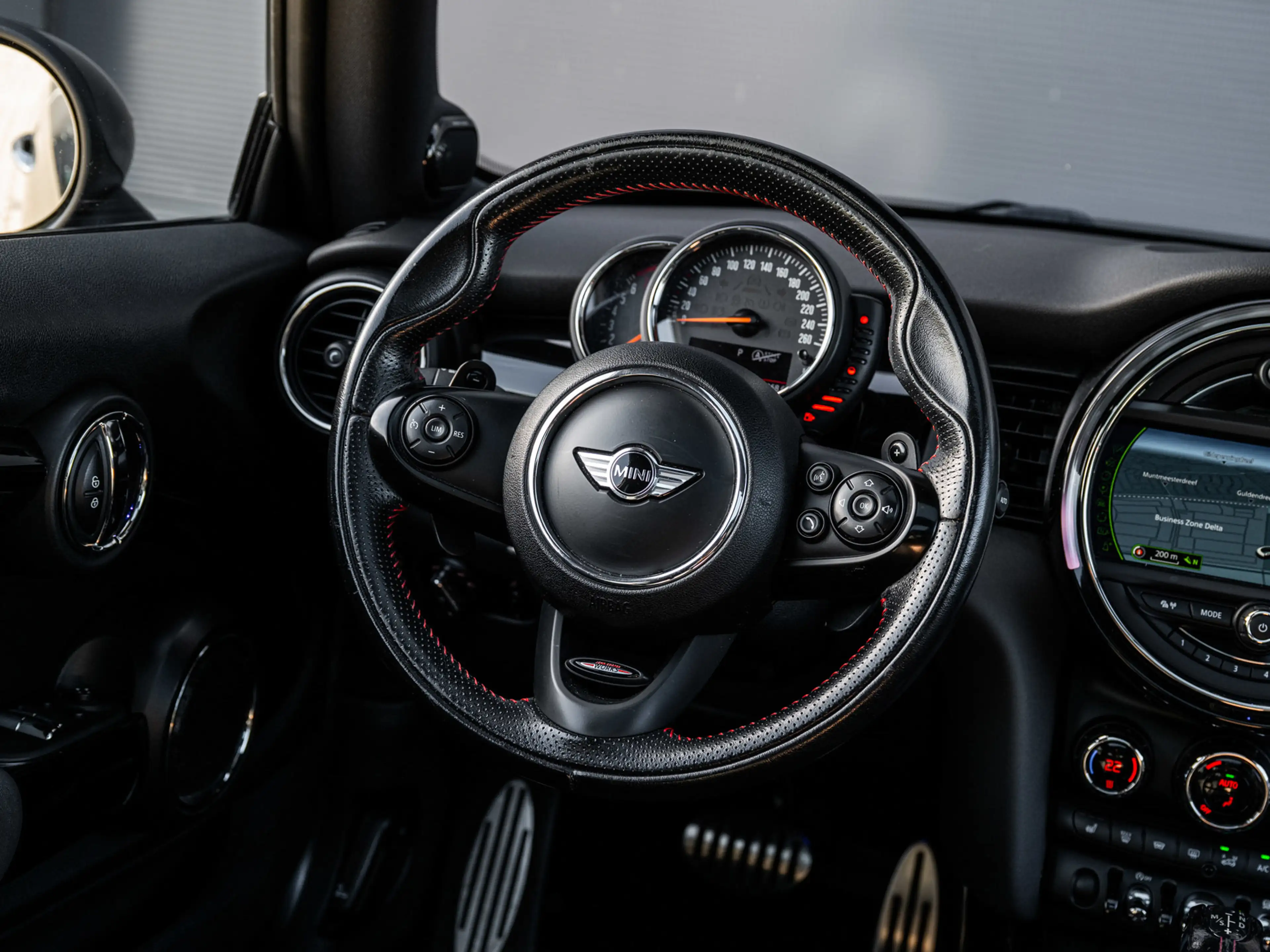 MINI Cooper S 3-Deurs 2.0 | Automaat| H&K | Pano — photo 9
