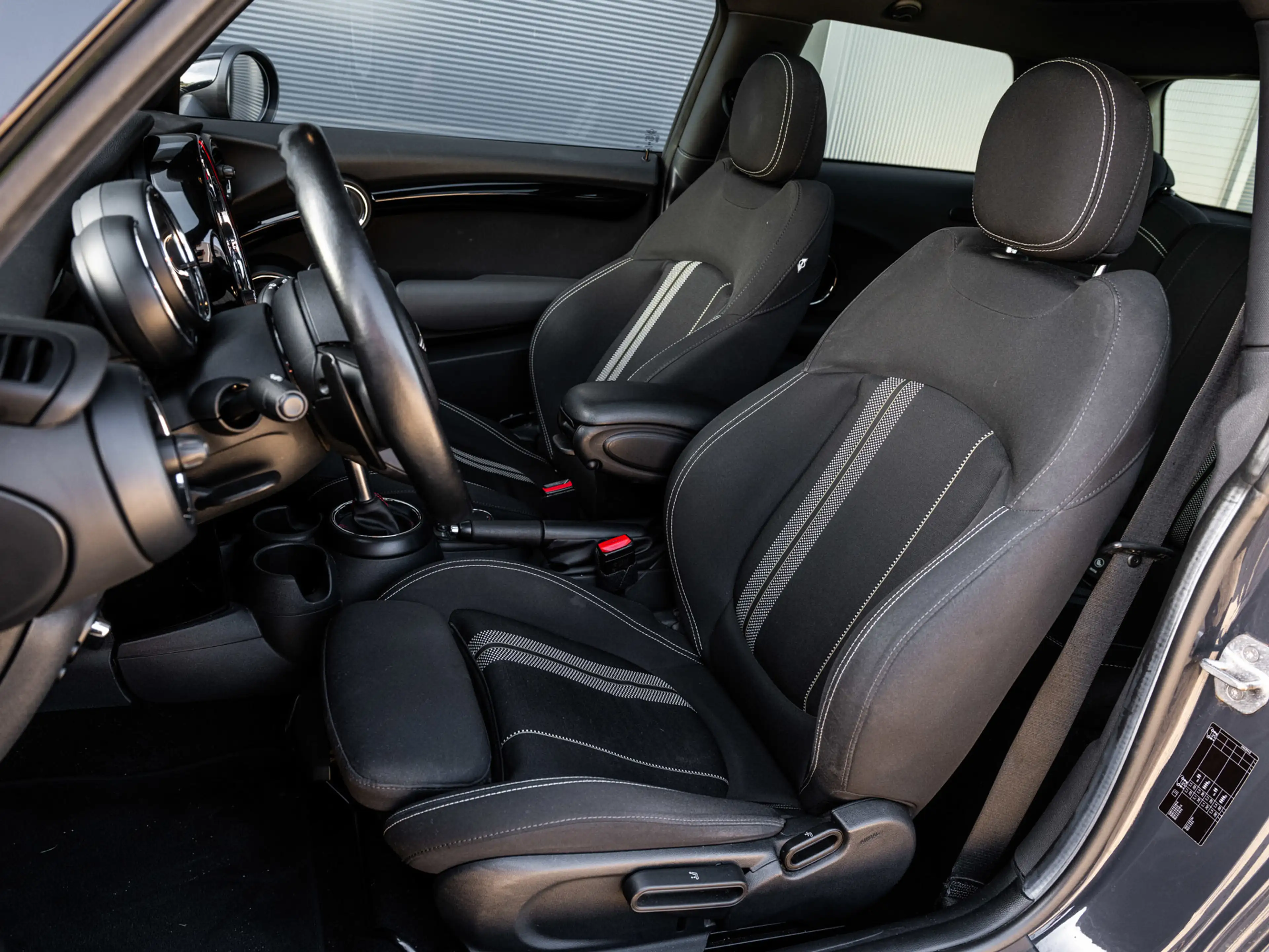 MINI Cooper S 3-Deurs 2.0 | Automaat| H&K | Pano — photo 7