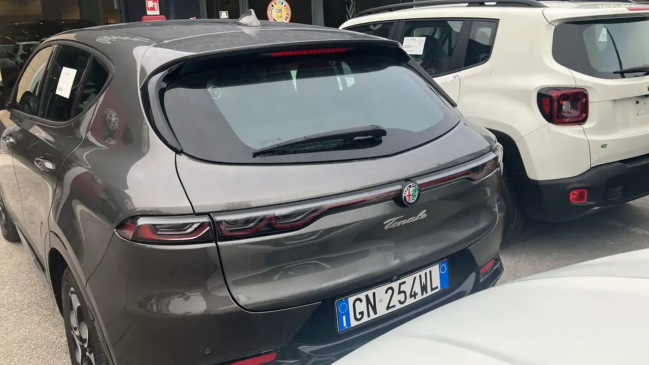 Alfa Romeo Tonale 2023