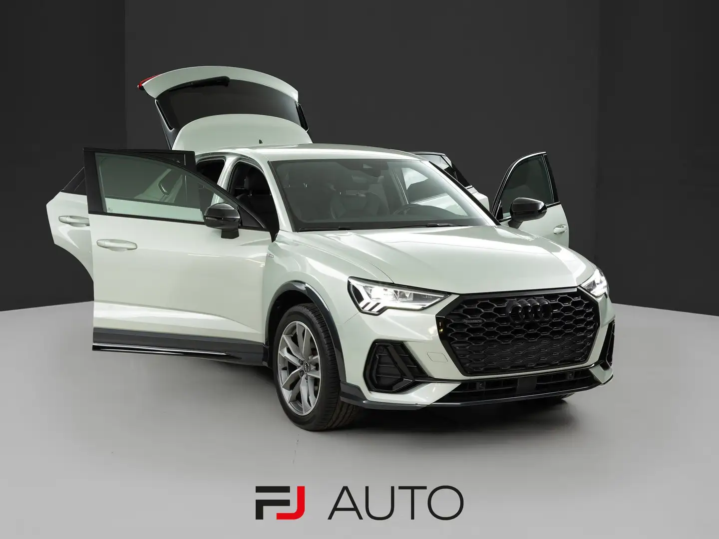 Audi Q3 45 2.0 TFSI S line edition quattro 245cv s-tronic Argent - 2