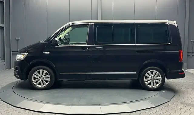 Volkswagen Multivan view 2