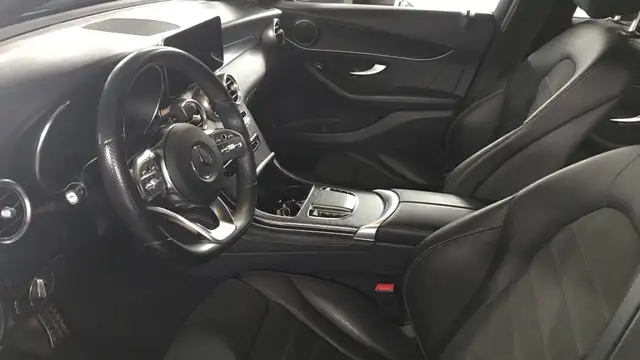 Mercedes-Benz GLC view 6