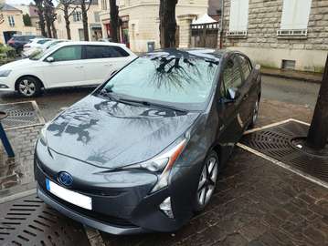 Toyota Prius Lounge 1.8 VVT-i Hybrid 122ch – 2017