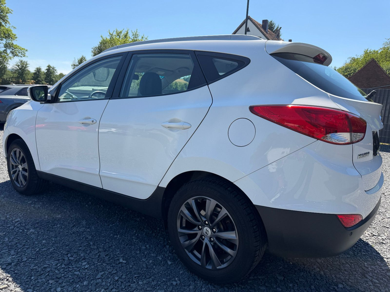 Hyundai iX35 2.0D AWD Bi-XENON/PDC/KLIMAA — photo 5