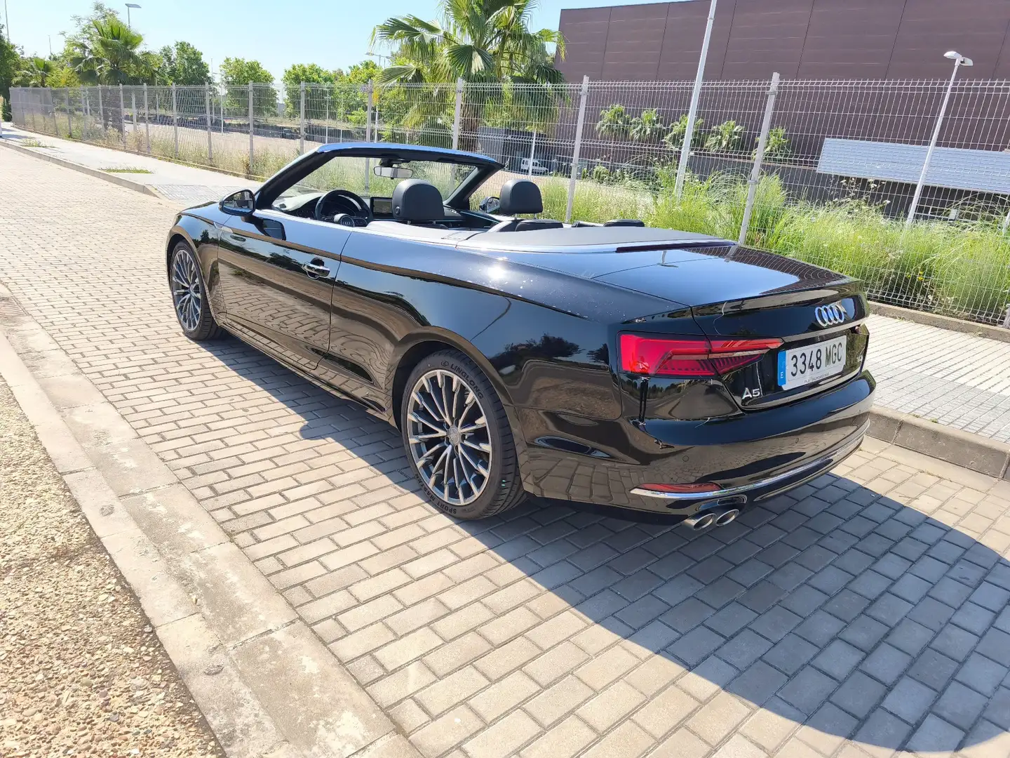Audi A5 Cabrio 2.0TDI S tronic (4.75) - 2