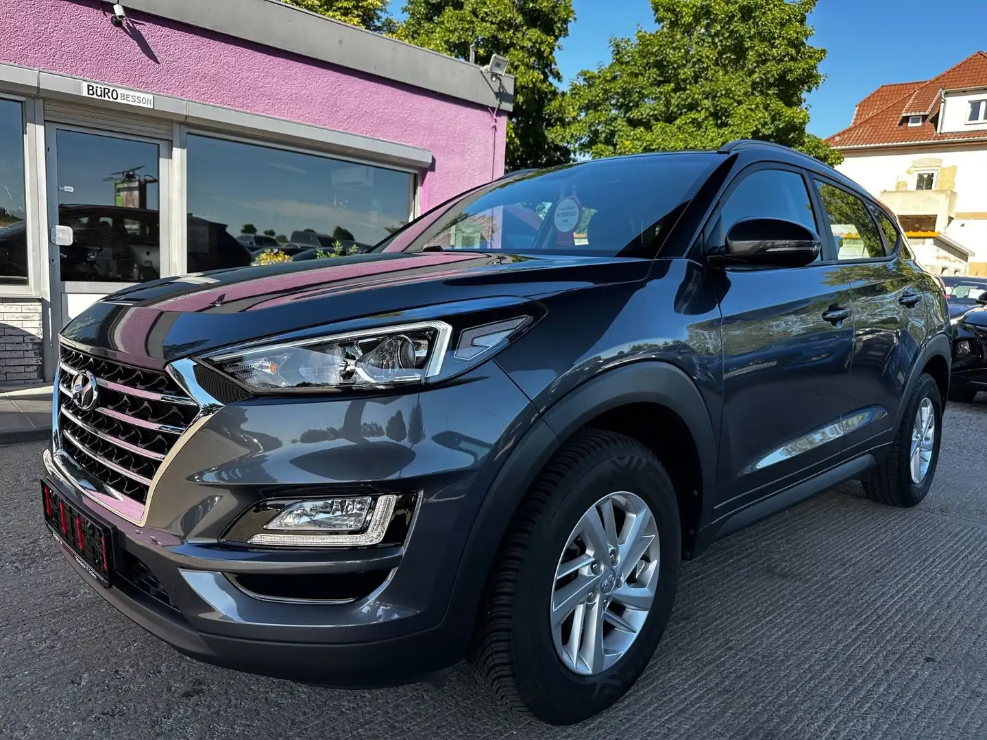 Hyundai TUCSON 2WD "HU/AU+Service+Garantie" Grijs - 1