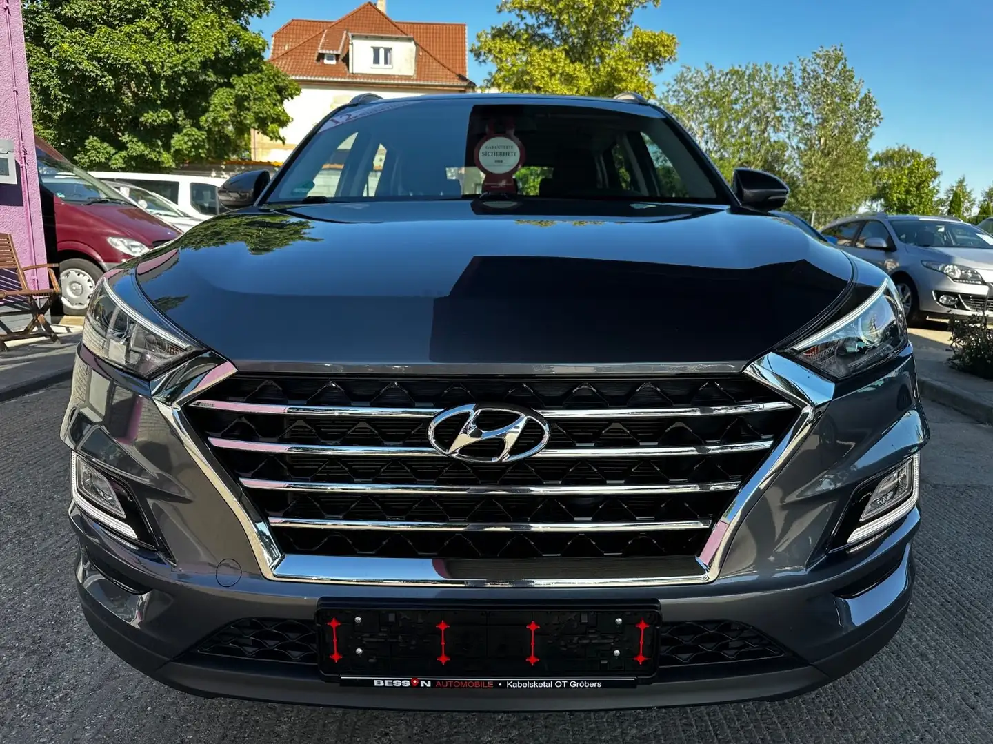 Hyundai TUCSON 2WD "HU/AU+Service+Garantie" Grijs - 2