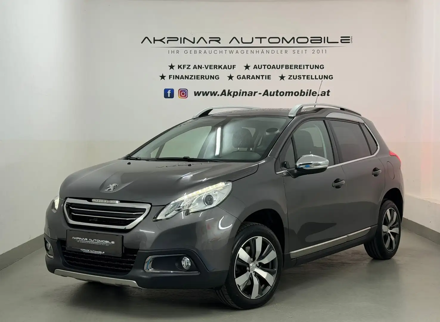 Peugeot 2008 1,6 VTi Allure TEMPOMAT - SHZ - Ab 146€ /Mo Grau - 1