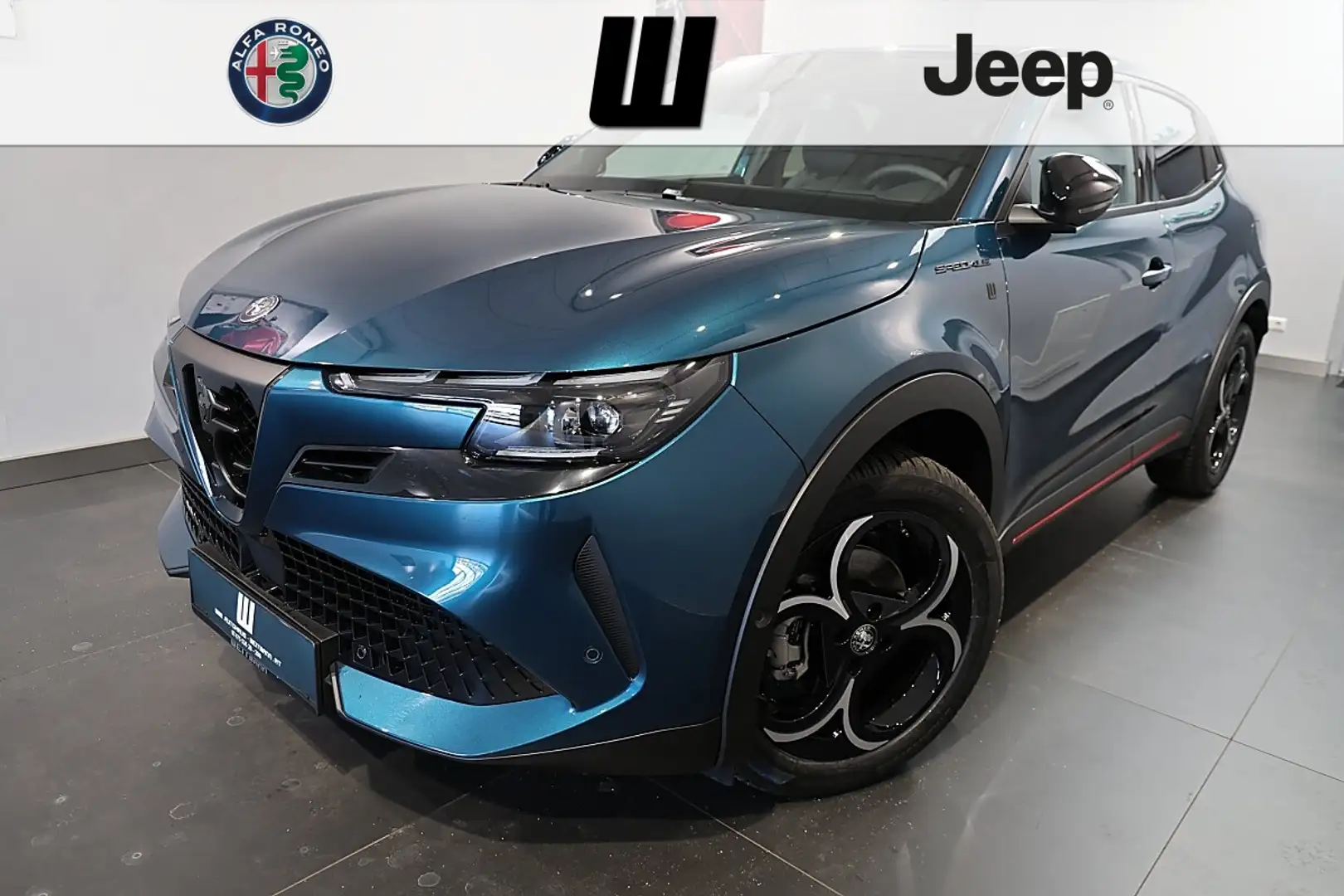 Alfa Romeo Junior Ibrida 1.2 e DCT6 Mild-Hybrid Speciale Blau - 1