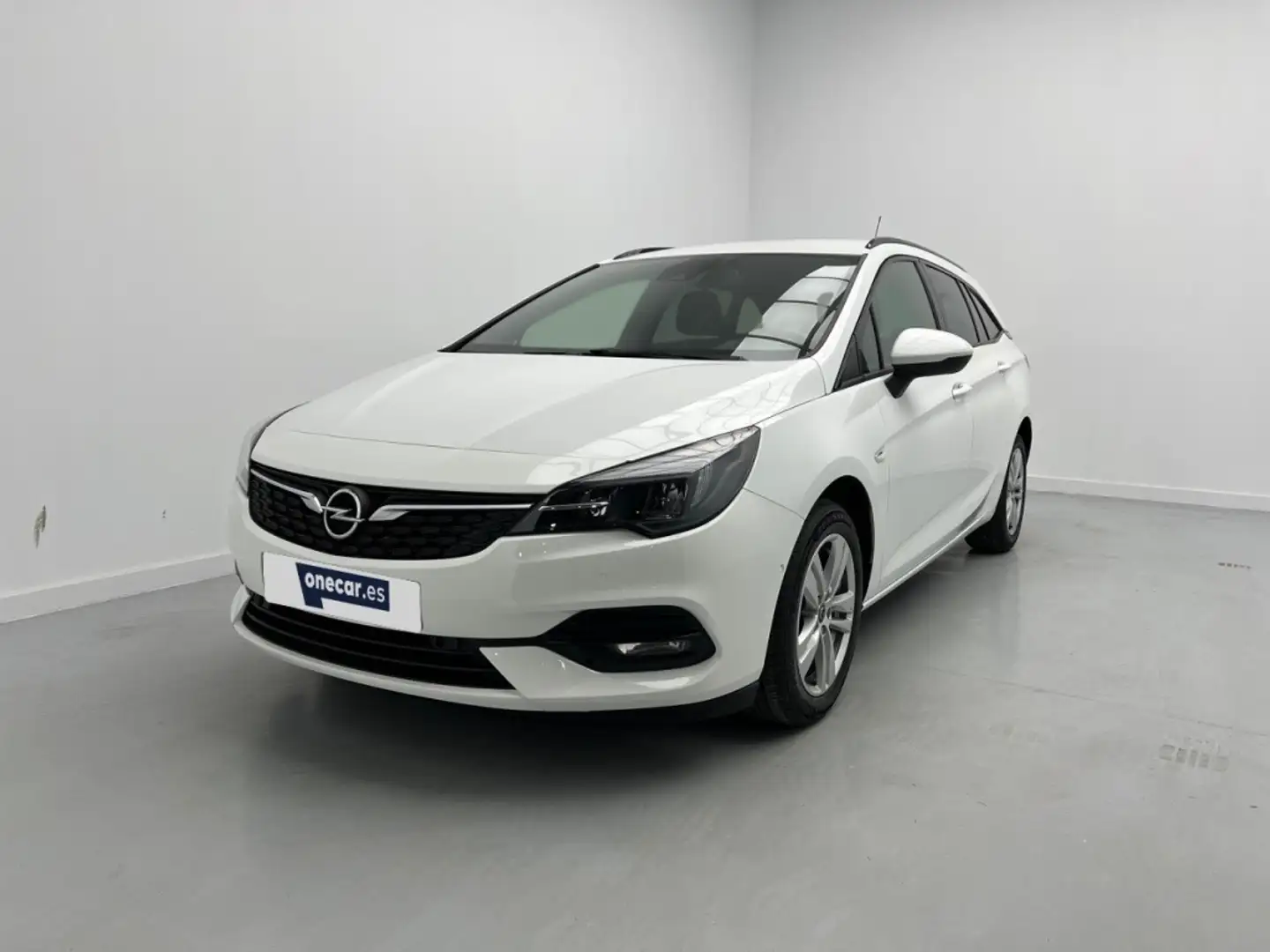 Opel Astra 1.2T SHL GS LINE SW 110CV 5P White - 1