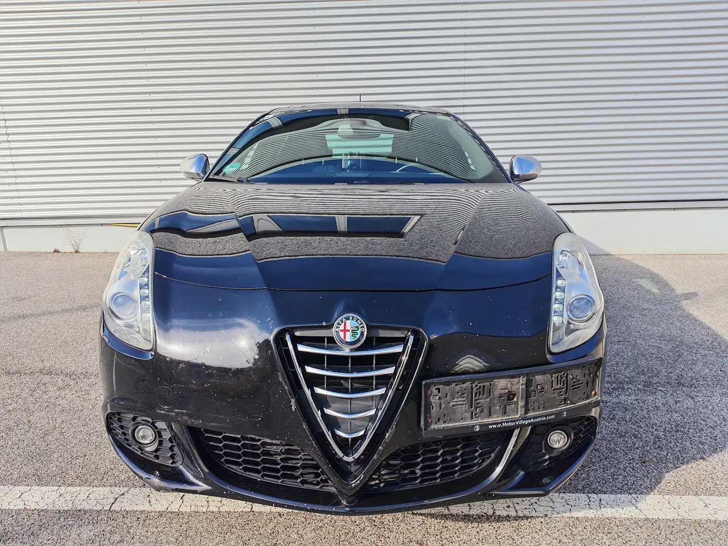 Alfa Romeo Giulietta Giulietta 2,0 JTDM-2 Super Edizione Super Edizione Schwarz - 2
