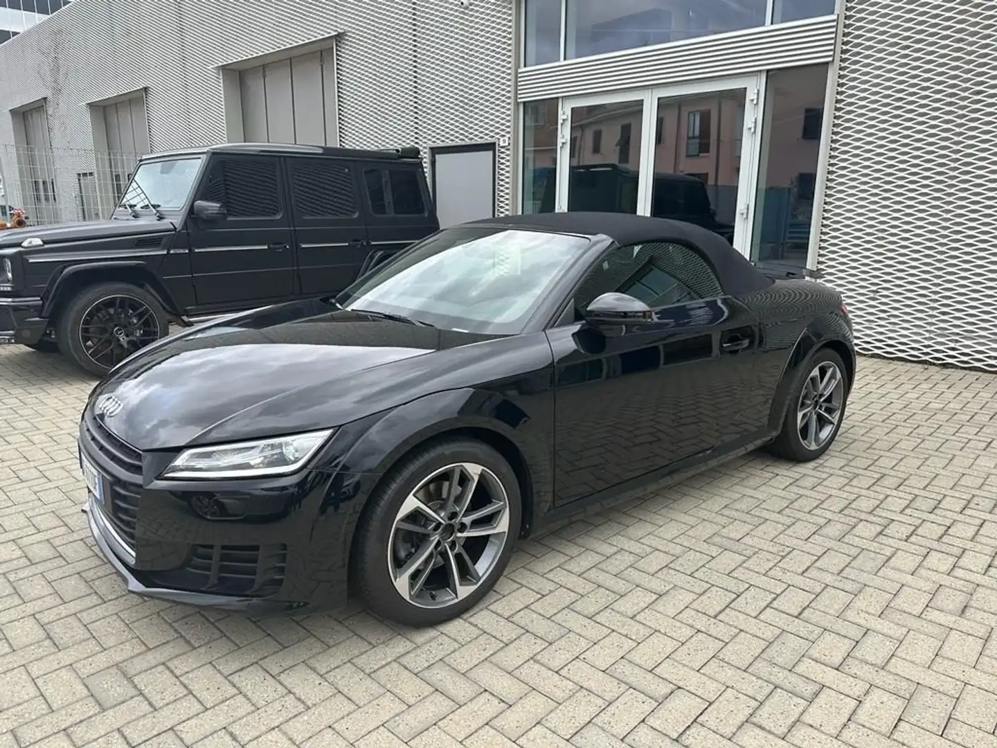 Audi TT Roadster 1.8 TFSI virutal - navi Czarny - 1