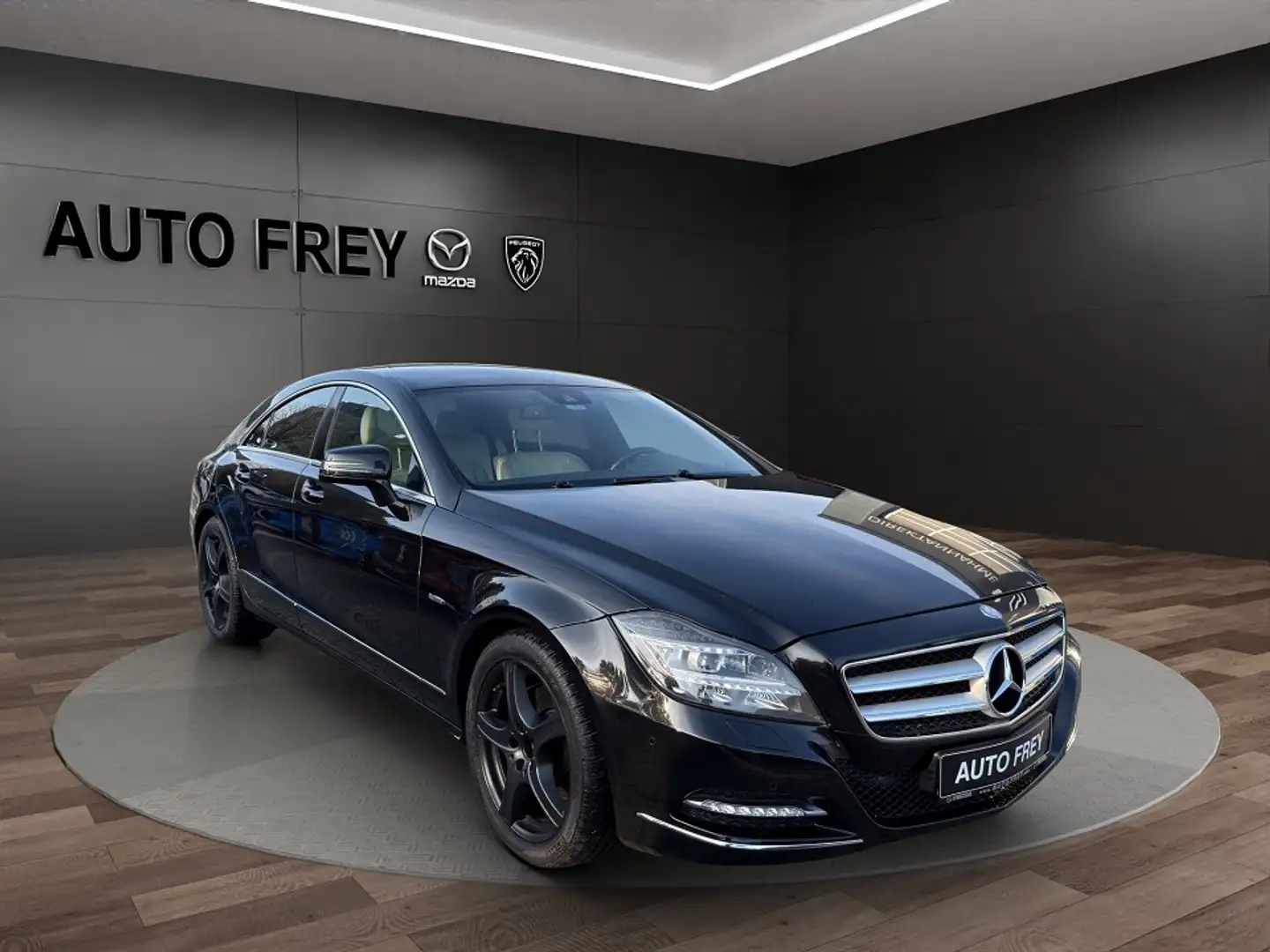 Mercedes-Benz CLS 350 CDI Automatik LED KAMERA LEDER NAVI Negro - 1