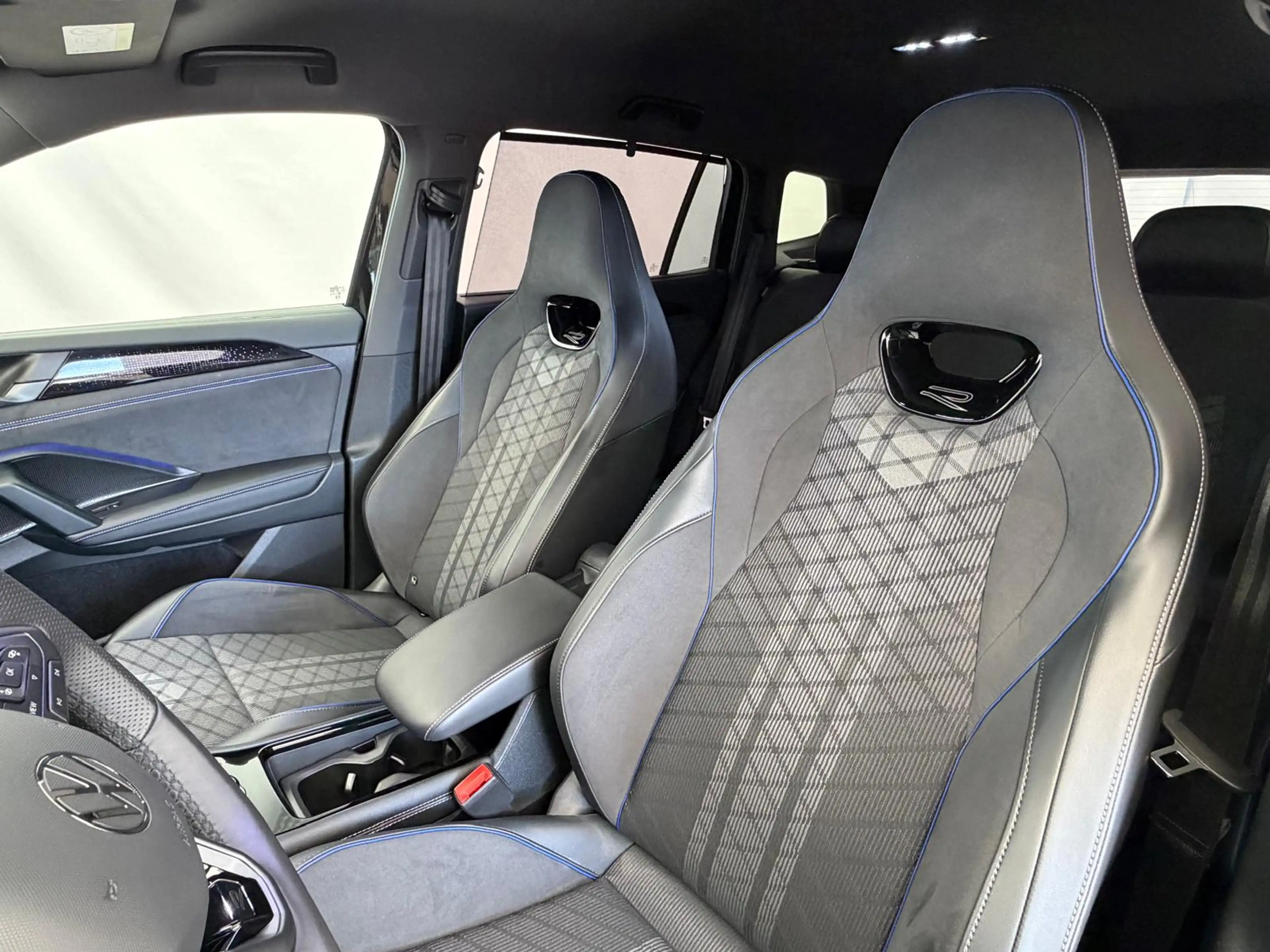Volkswagen Tayron R-Line 2.0TDI DSG+AHK+H&K+KAMERA+NAVI+ACC — photo 6