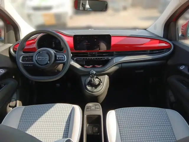 Fiat 500 view 15